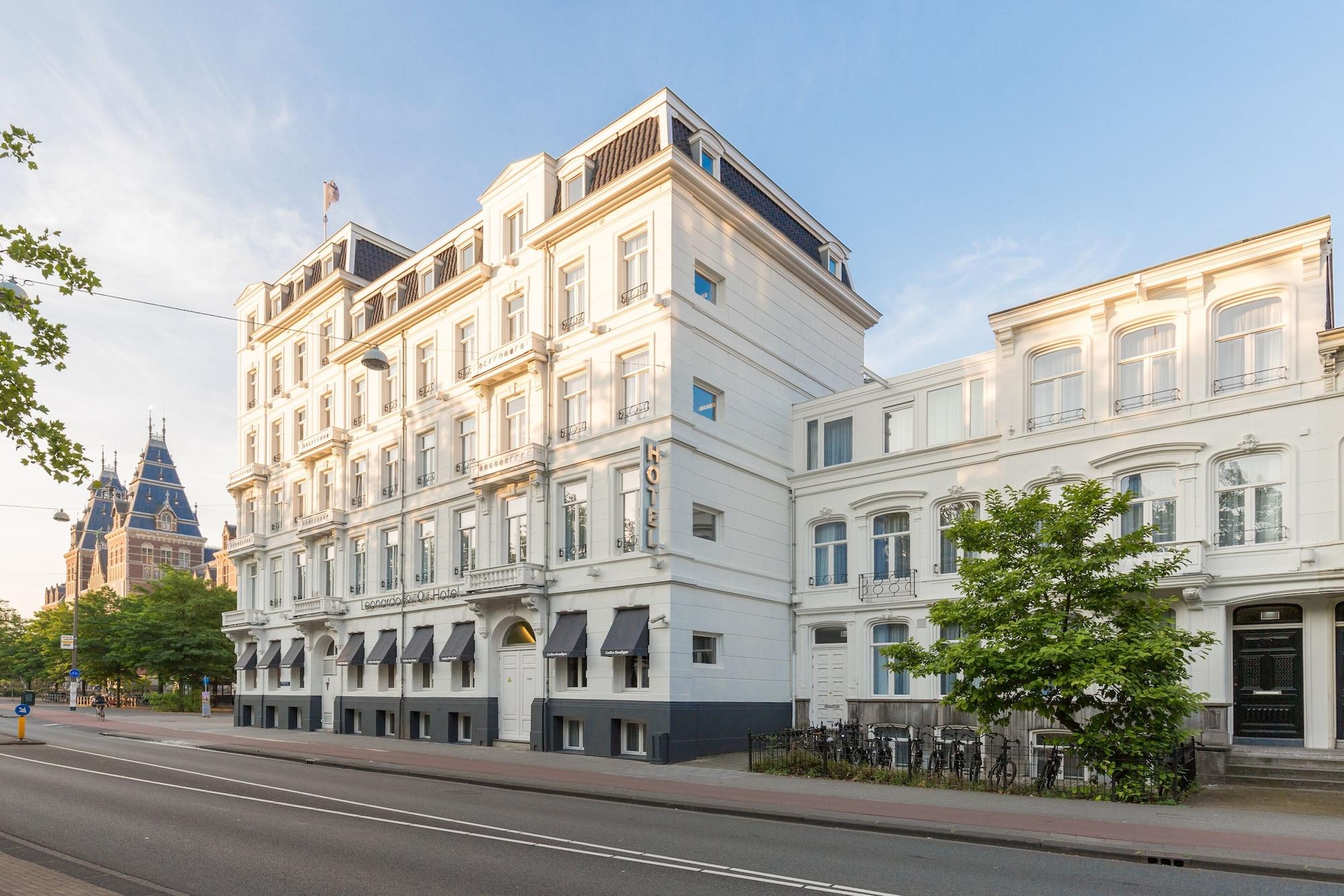 Vista Exterior Leonardo Hotel Amsterdam Museum Quarter