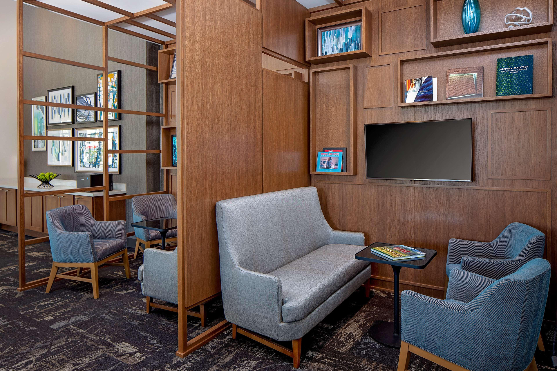 Vista Lobby Hyatt Place Glendale / Los Angeles