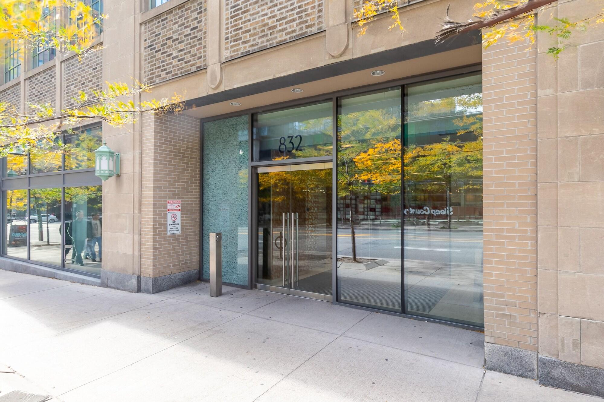 Vista Exterior GLOBALSTAY. Burano Condos in Downtown Toronto