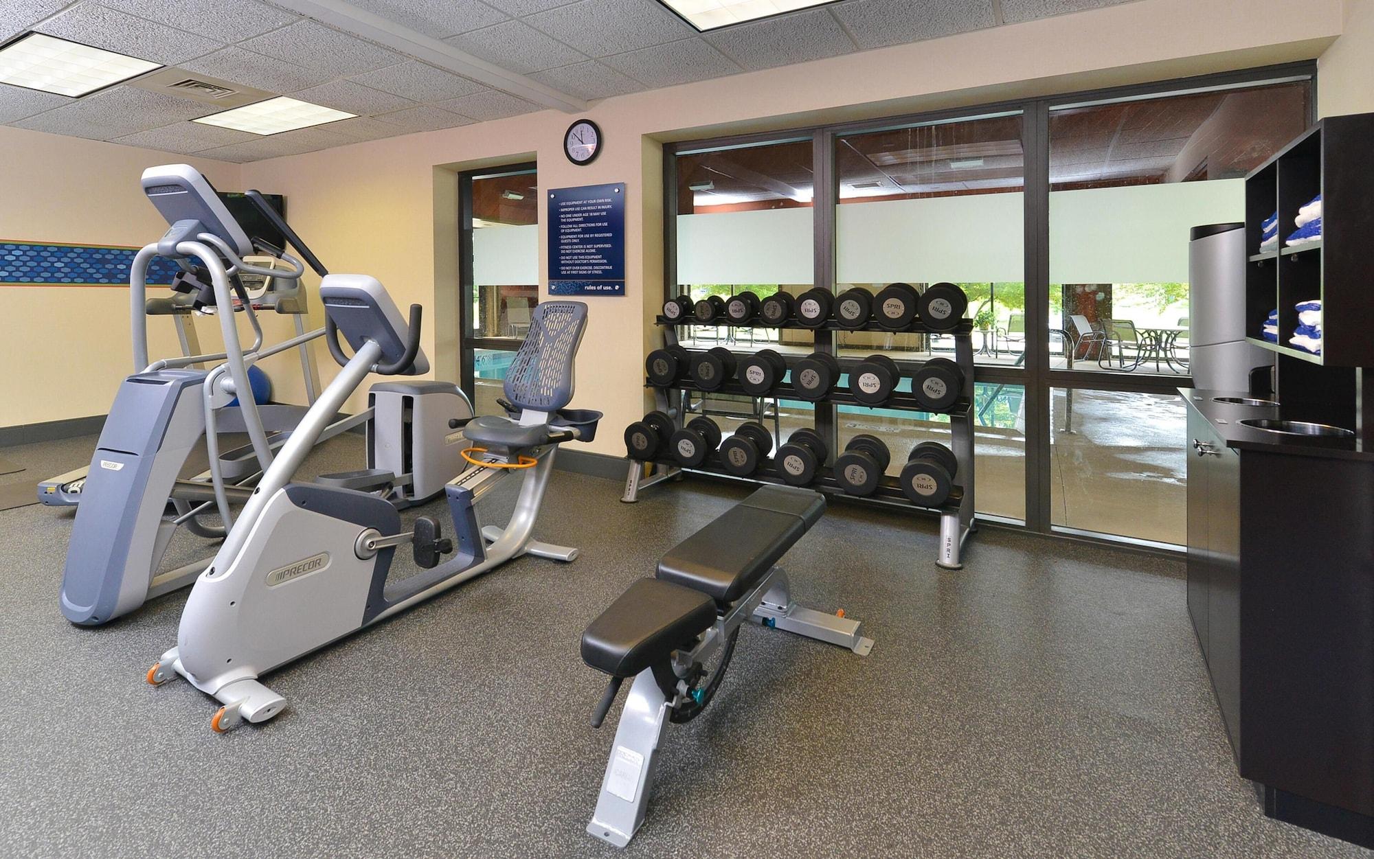 Gimnasio Hampton Inn Chicago-Carol Stream