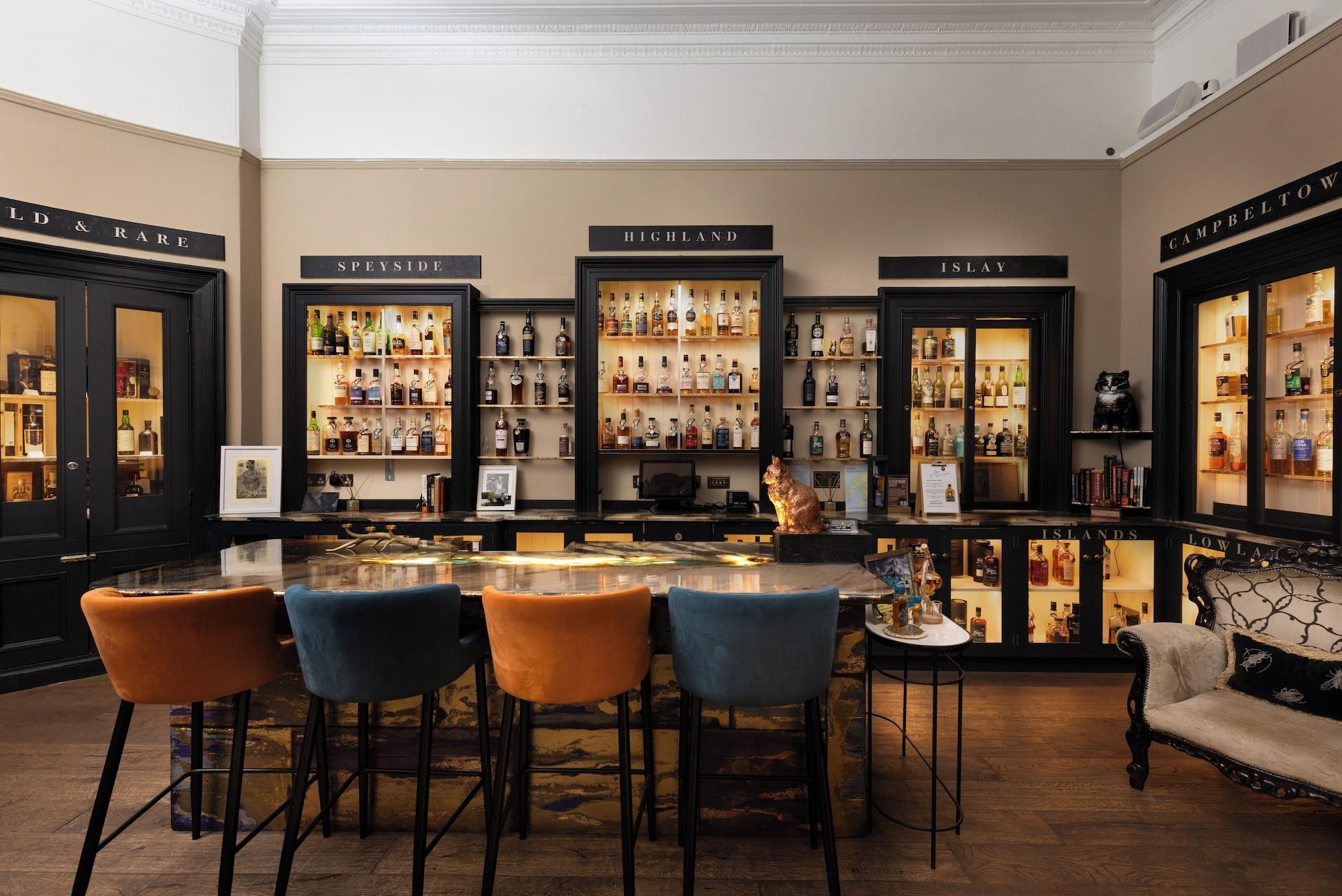 Bar/Salón 24 Royal Terrace