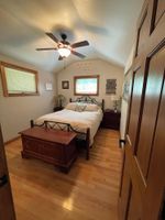 Alquiler Vacacional - Peaceful Parkside Retreat with AC and WIFI…just steps away from Lake Michigan