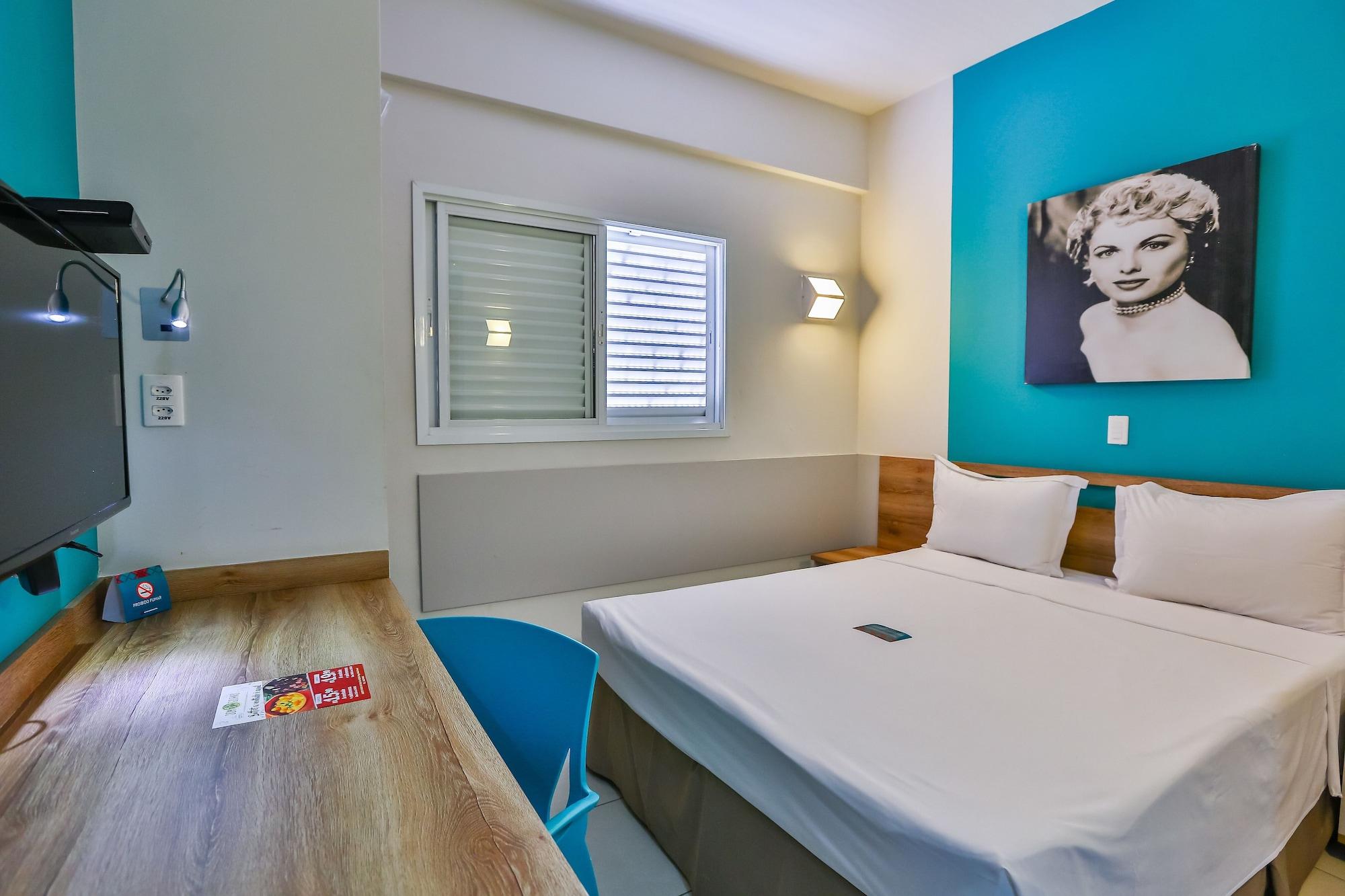 Habitación Mega Moda Hotel