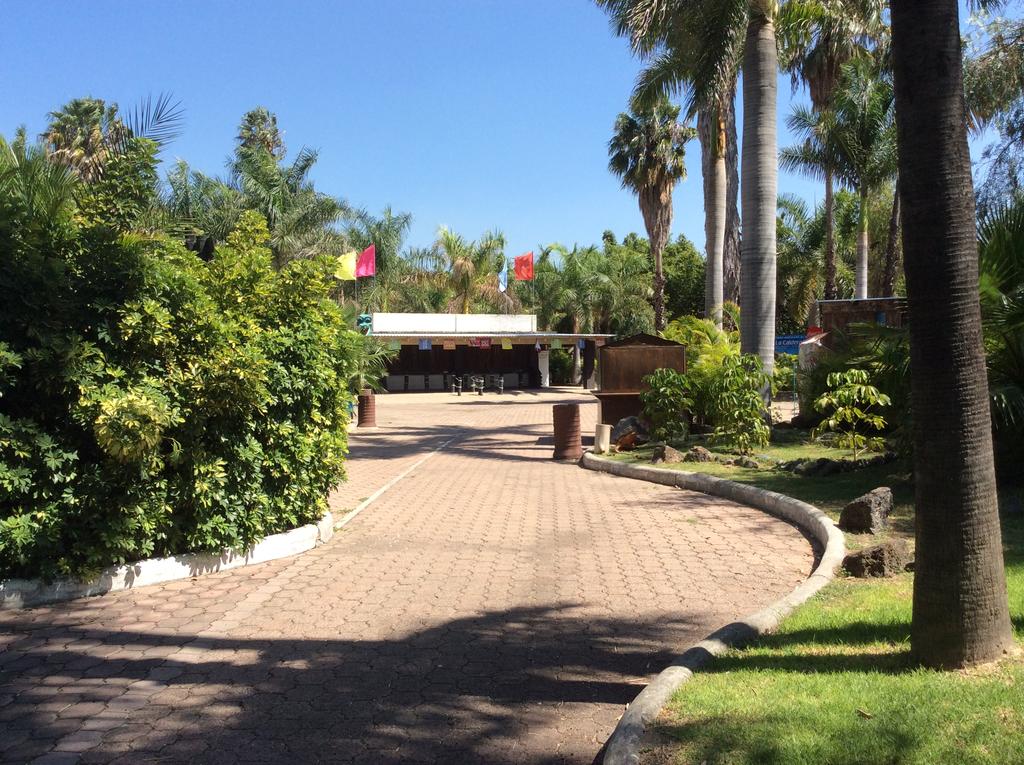 Vista Exterior Hotel Balneario Parque Acuatico La Caldera