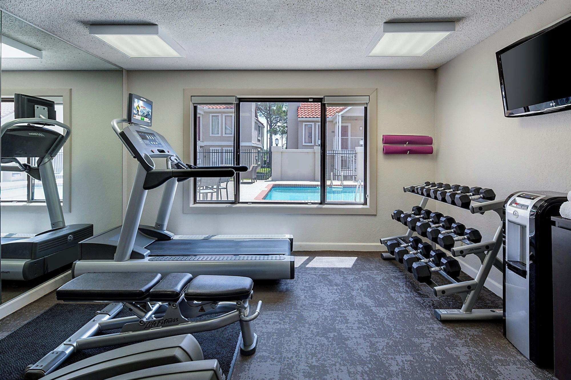 Gimnasio Residence Inn by Marriott Dallas Las Colinas