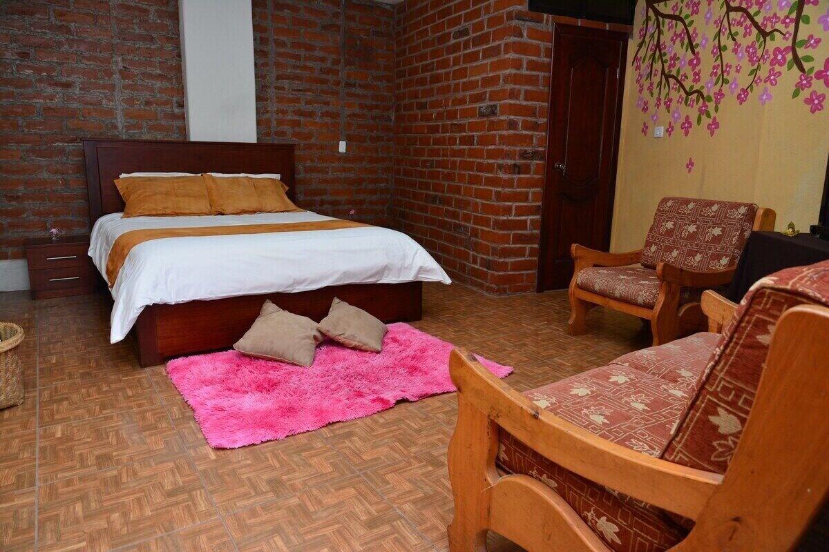 Varios Romina House Baños