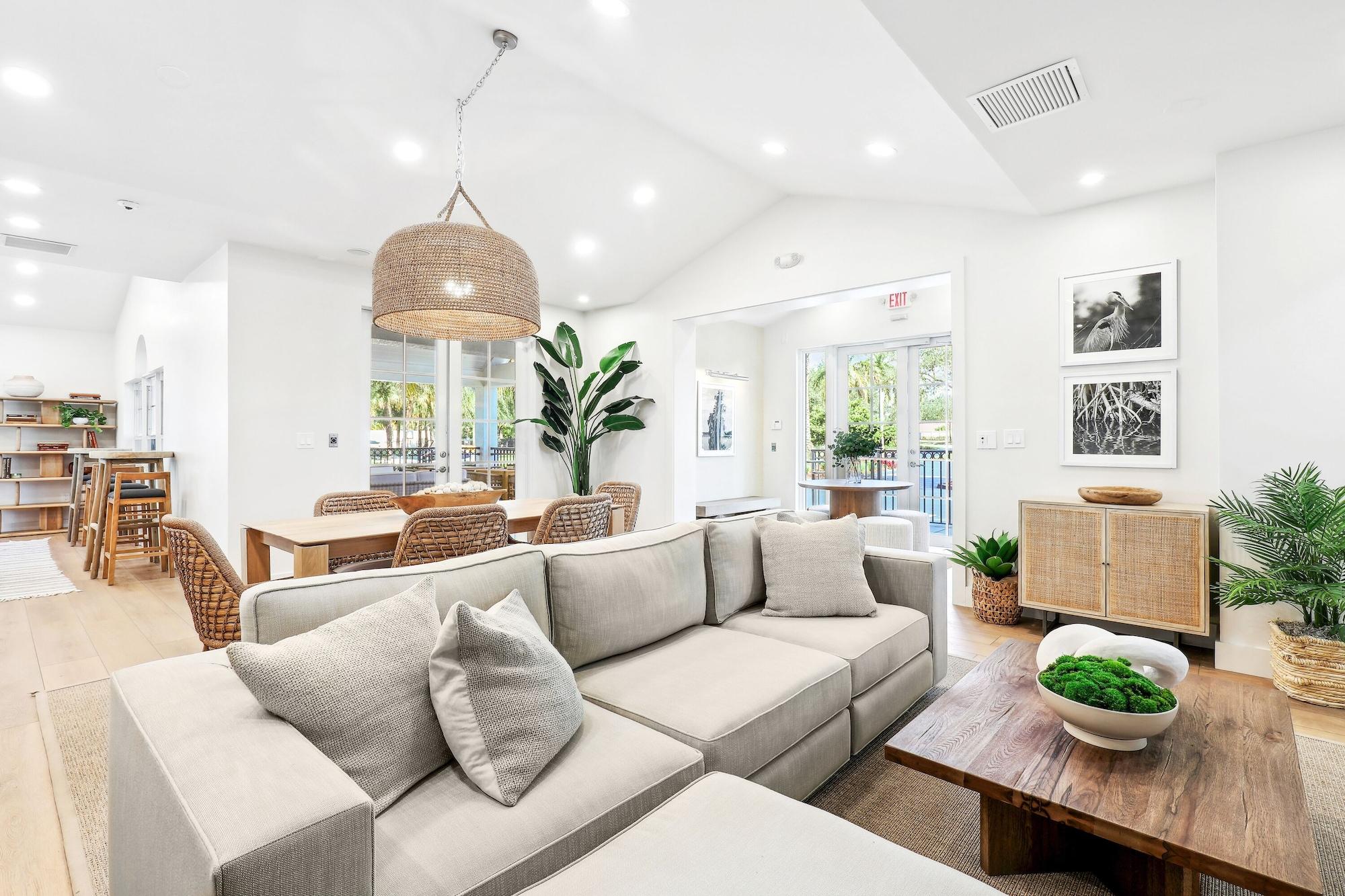 Varios Kasa Delray Beach South Florida