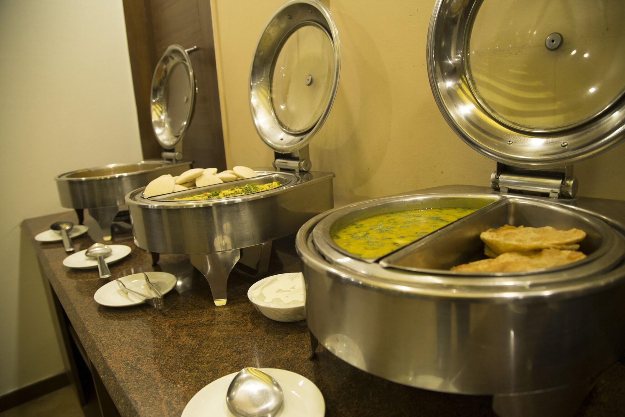 Restaurant Mint City Center Suites