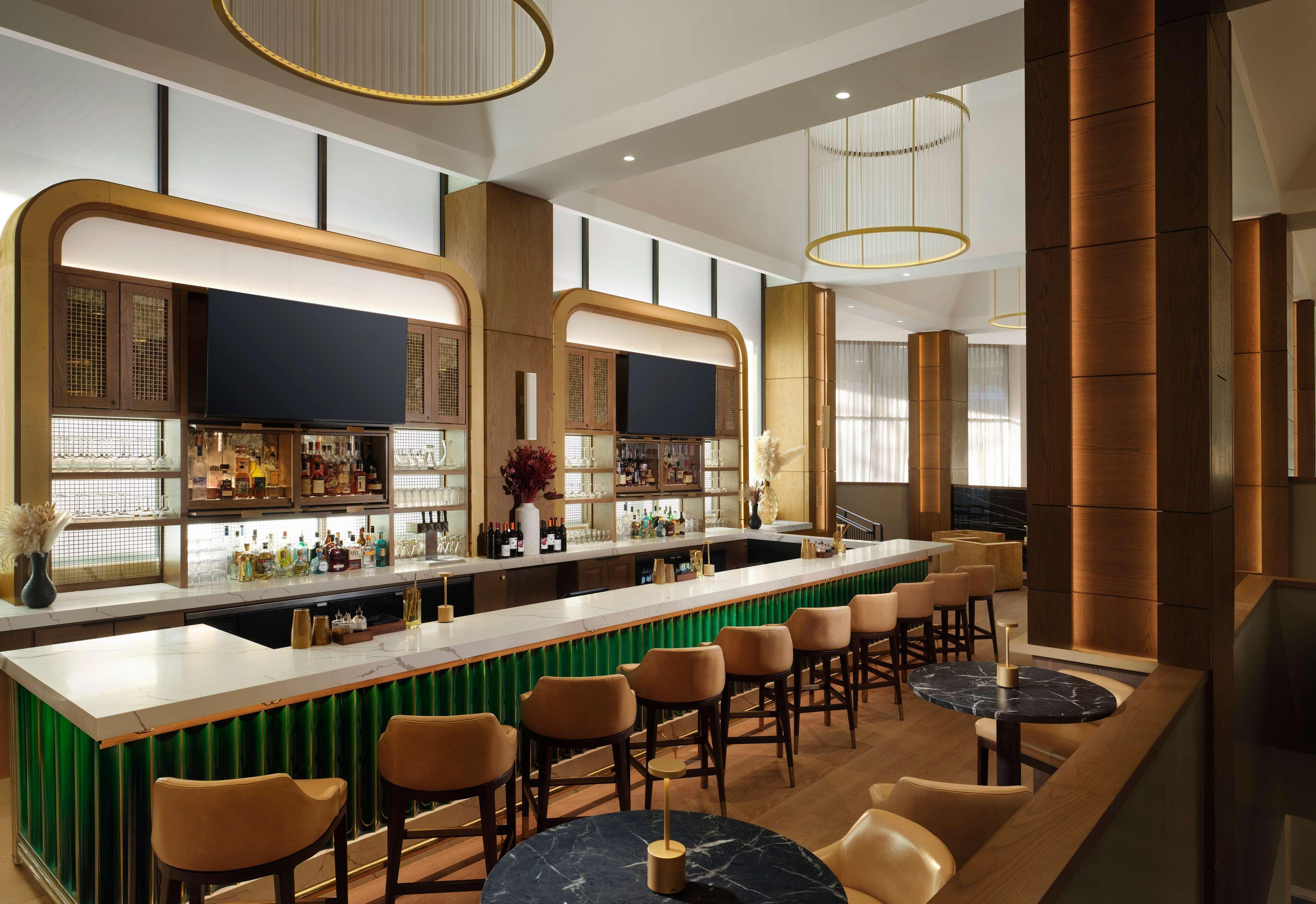 Bar/Salón Sonesta White Plains Downtown