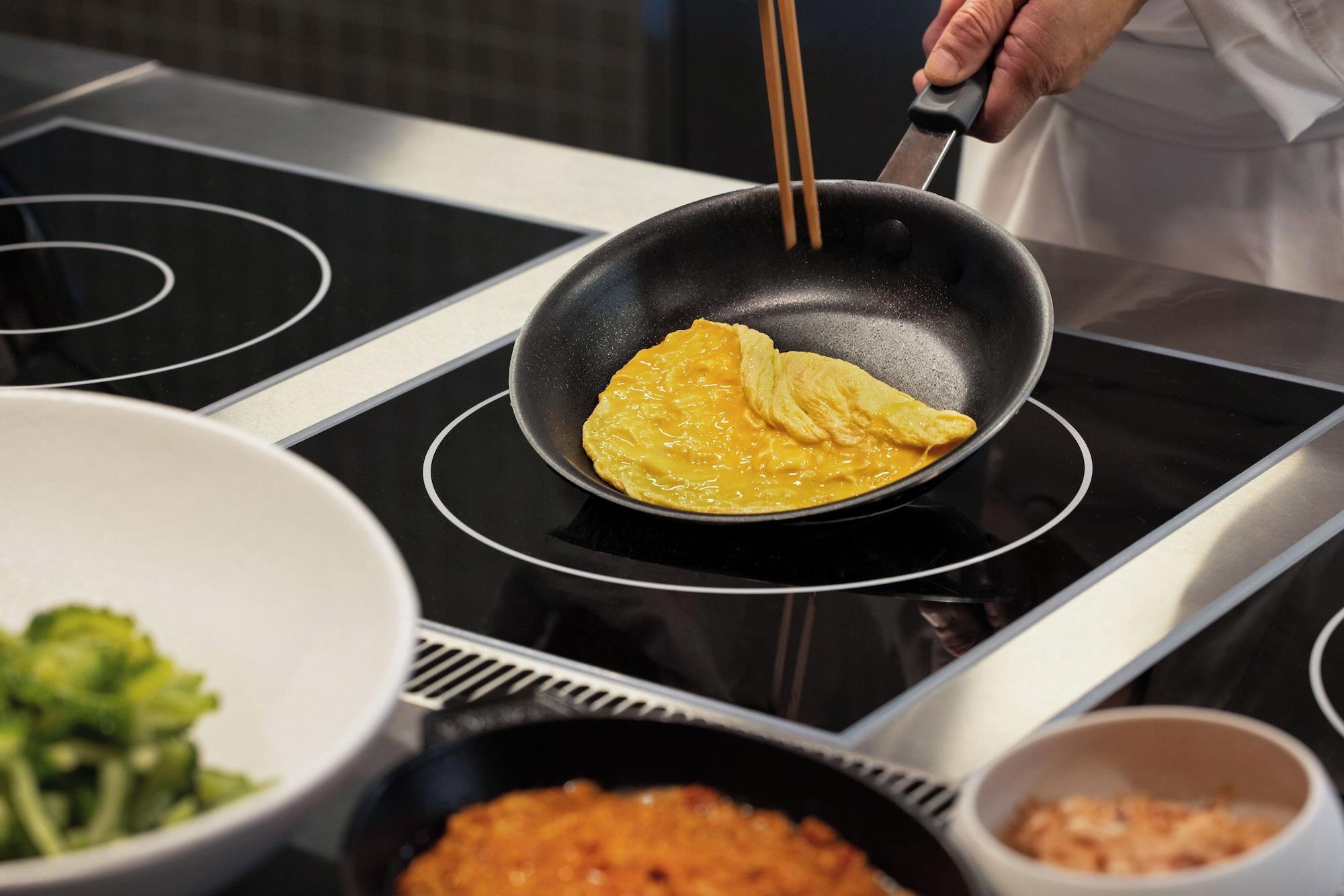 Restaurant The Royal Park Hotel Iconic Naha