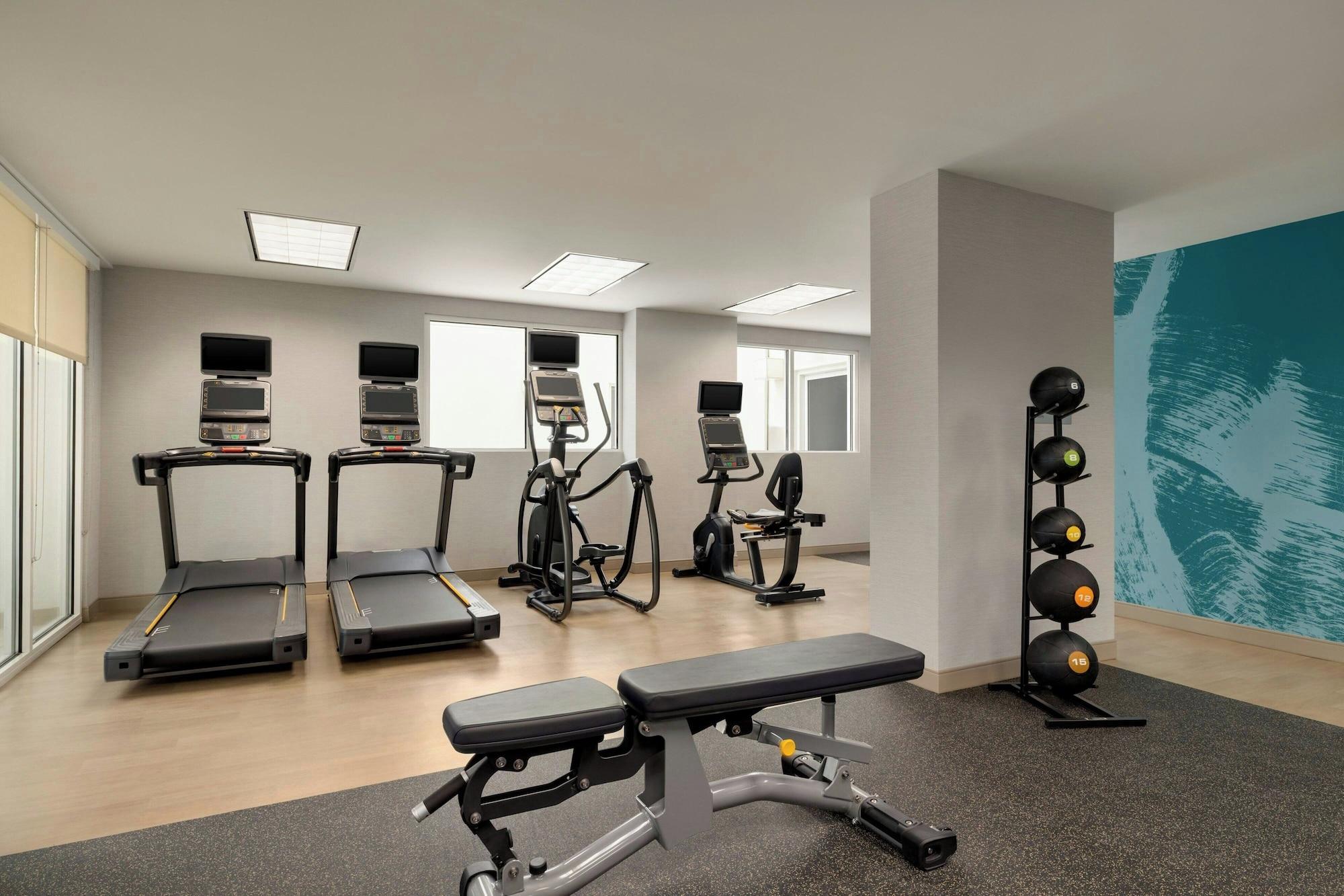 Gimnasio Courtyard Ocean City Oceanfront
