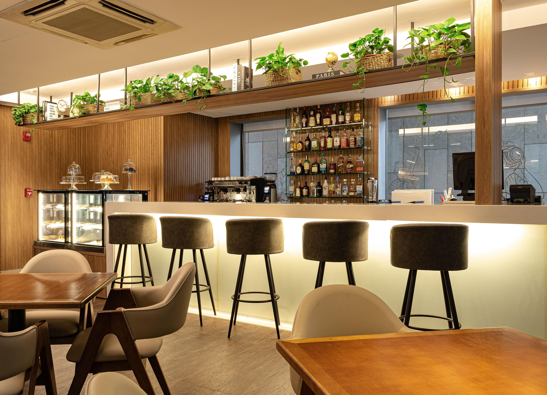 Bar/Salón Novotel RJ Santos Dumont