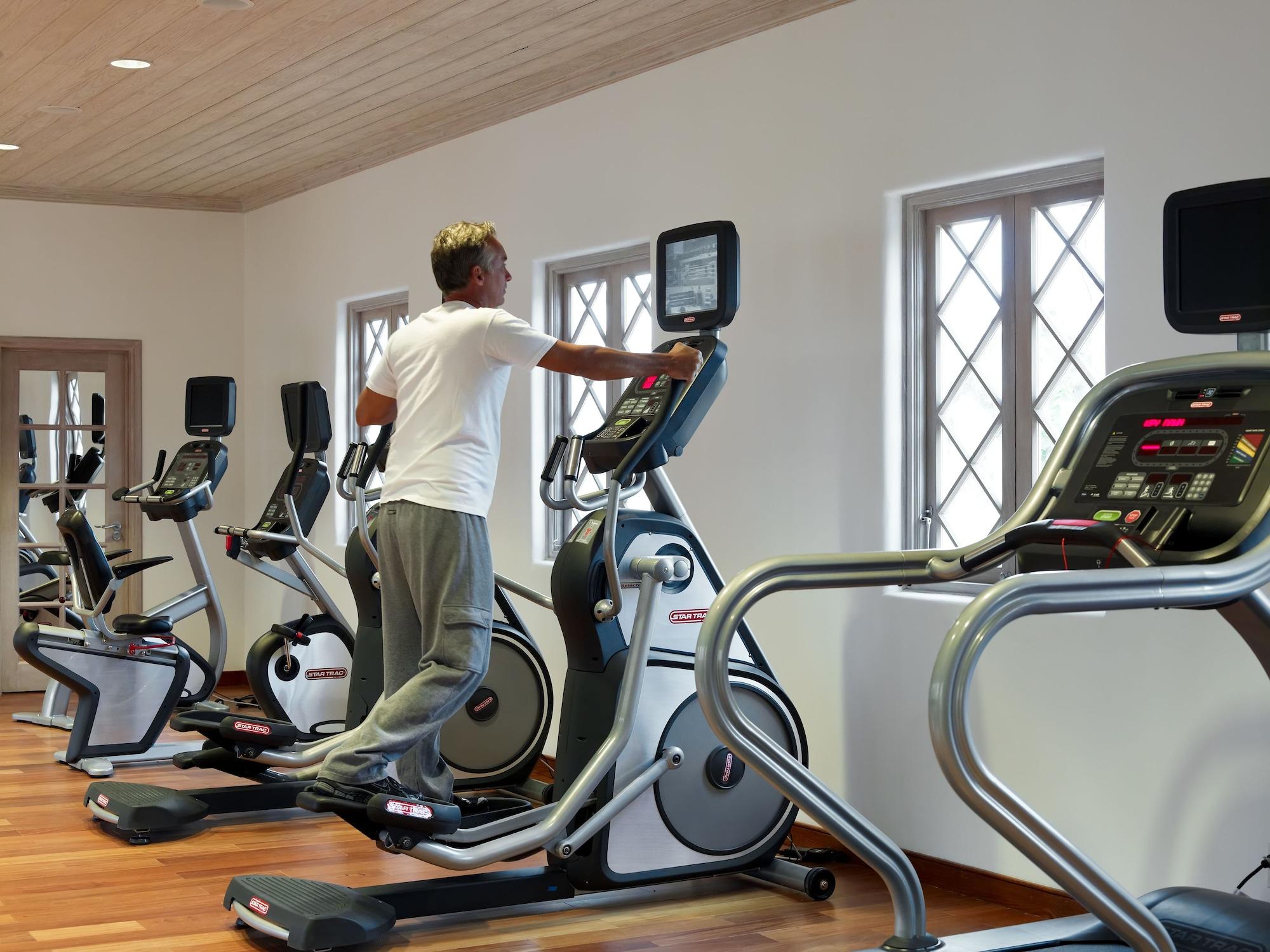 Gimnasio Saint Peter's Bay