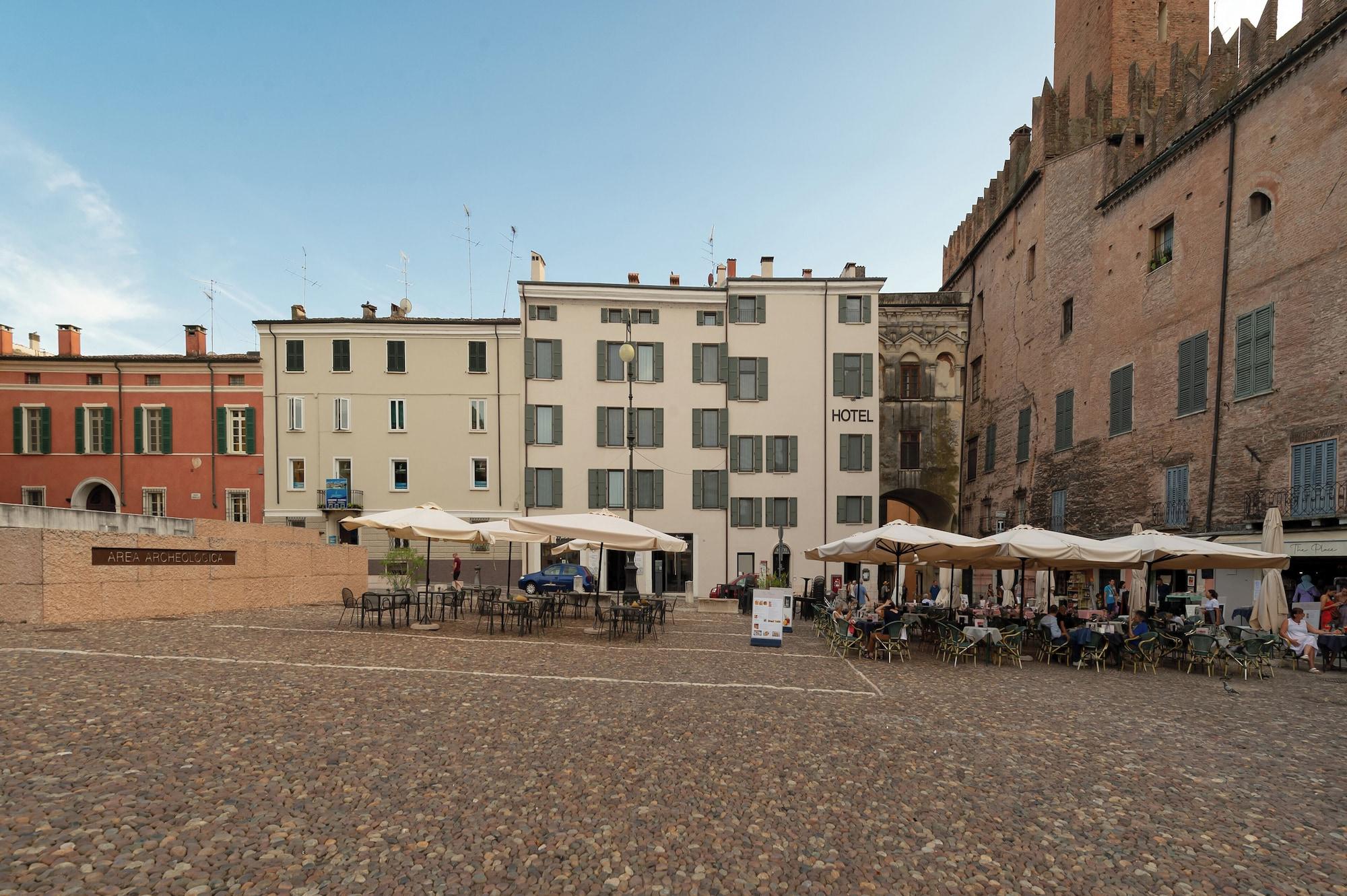 Vista Exterior Hotel dei Gonzaga