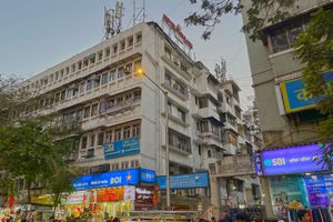 Alojamiento - Hotel Parklane