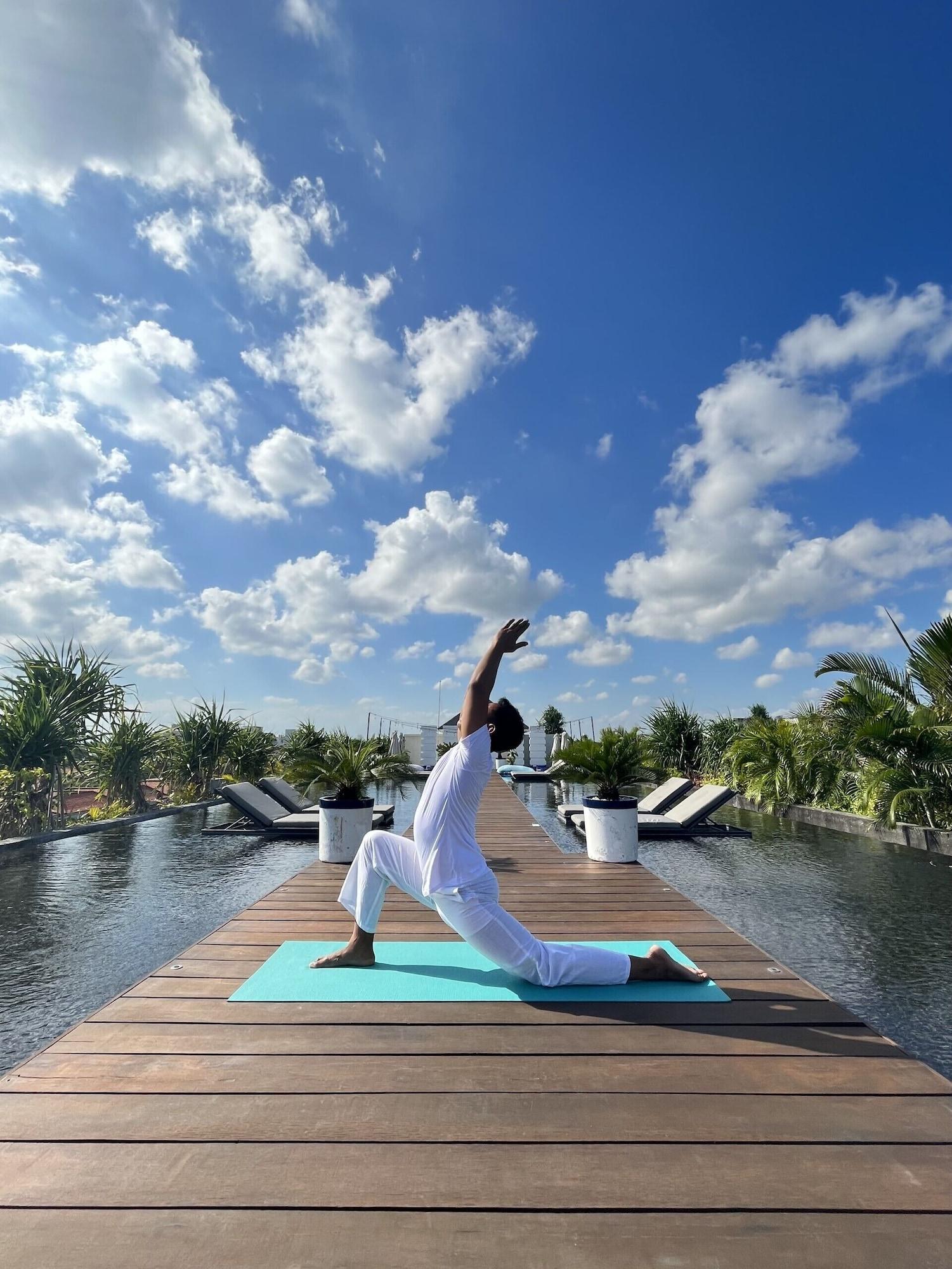 Gimnasio Kanvaz Village Resort Seminyak