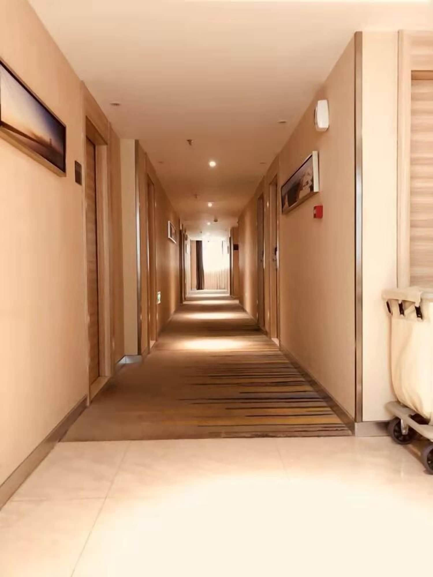 Varios Lembay Hotel Guilin Exhibition Branch
