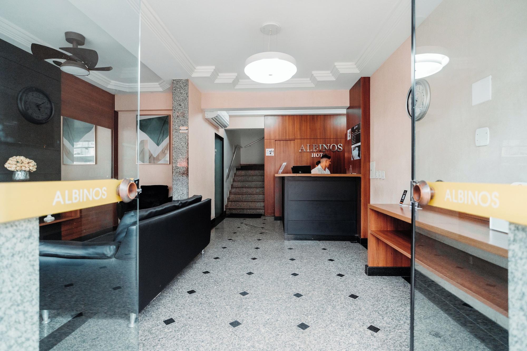 Vista Lobby Hotel Albinos