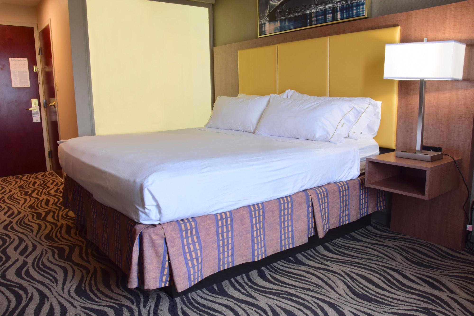 Habitación Holiday Inn Express Brooklyn, an IHG Hotel