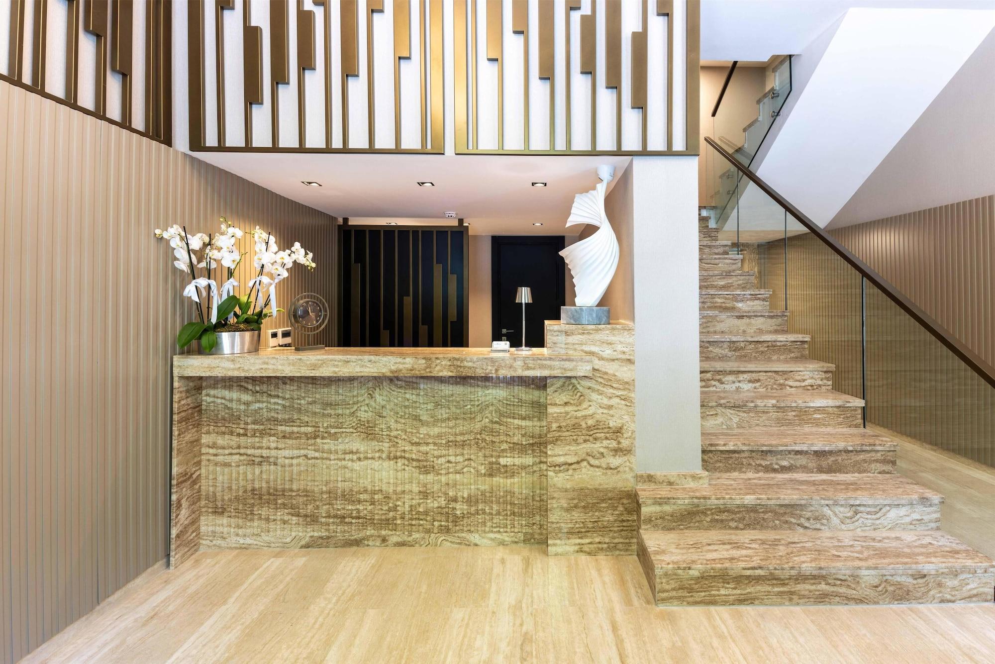 Vista Lobby AHC Taksim Hotel