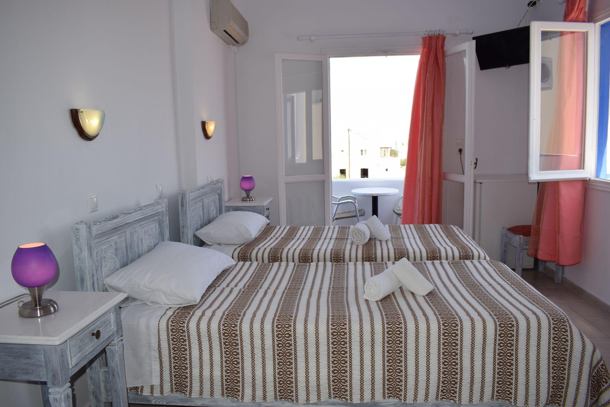 Guest room Cyclades