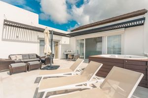 Renta temporal - 3br-penthouse w Jacuzzi Incl at Lake View