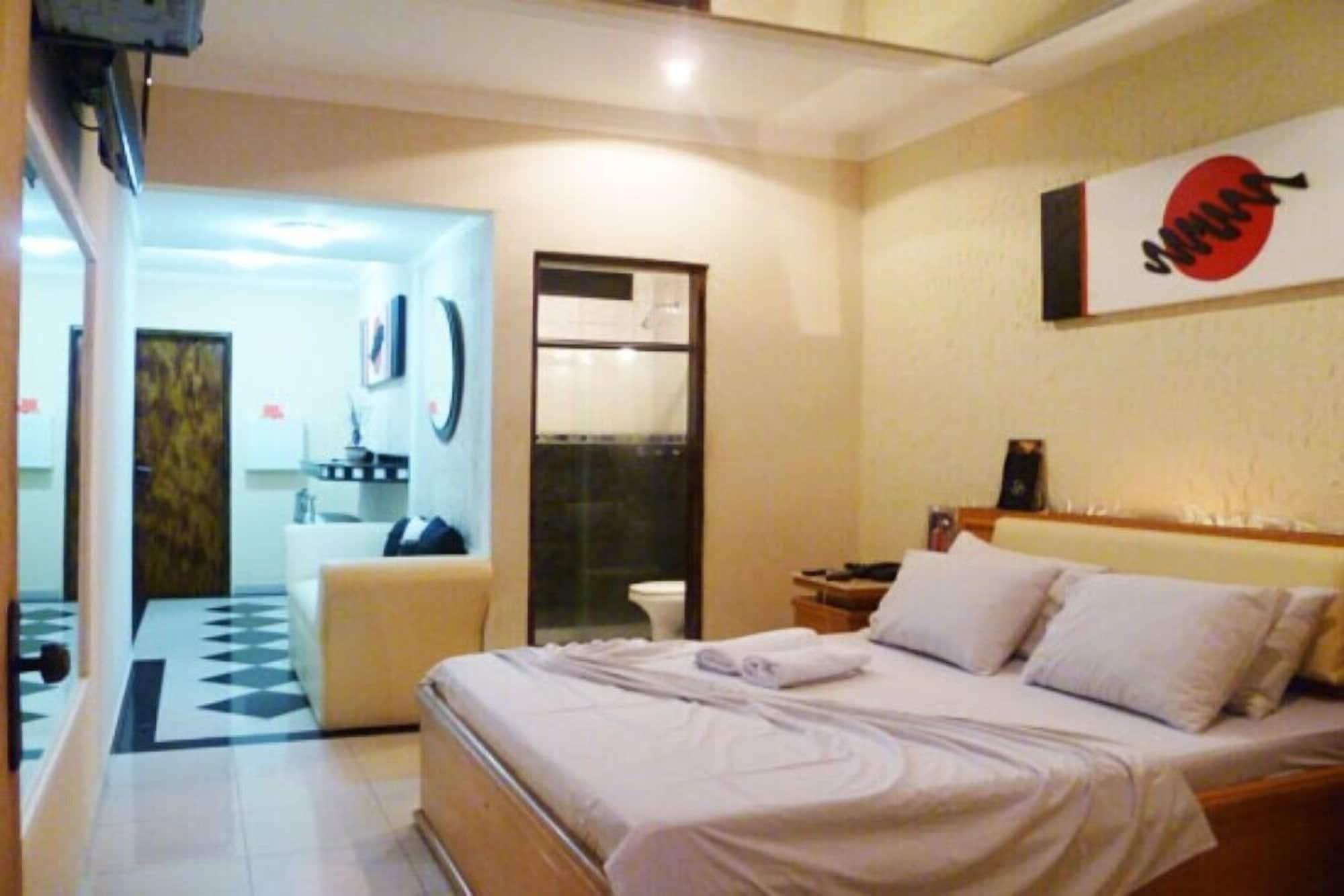 Varios Dinys Motel - Adults Only