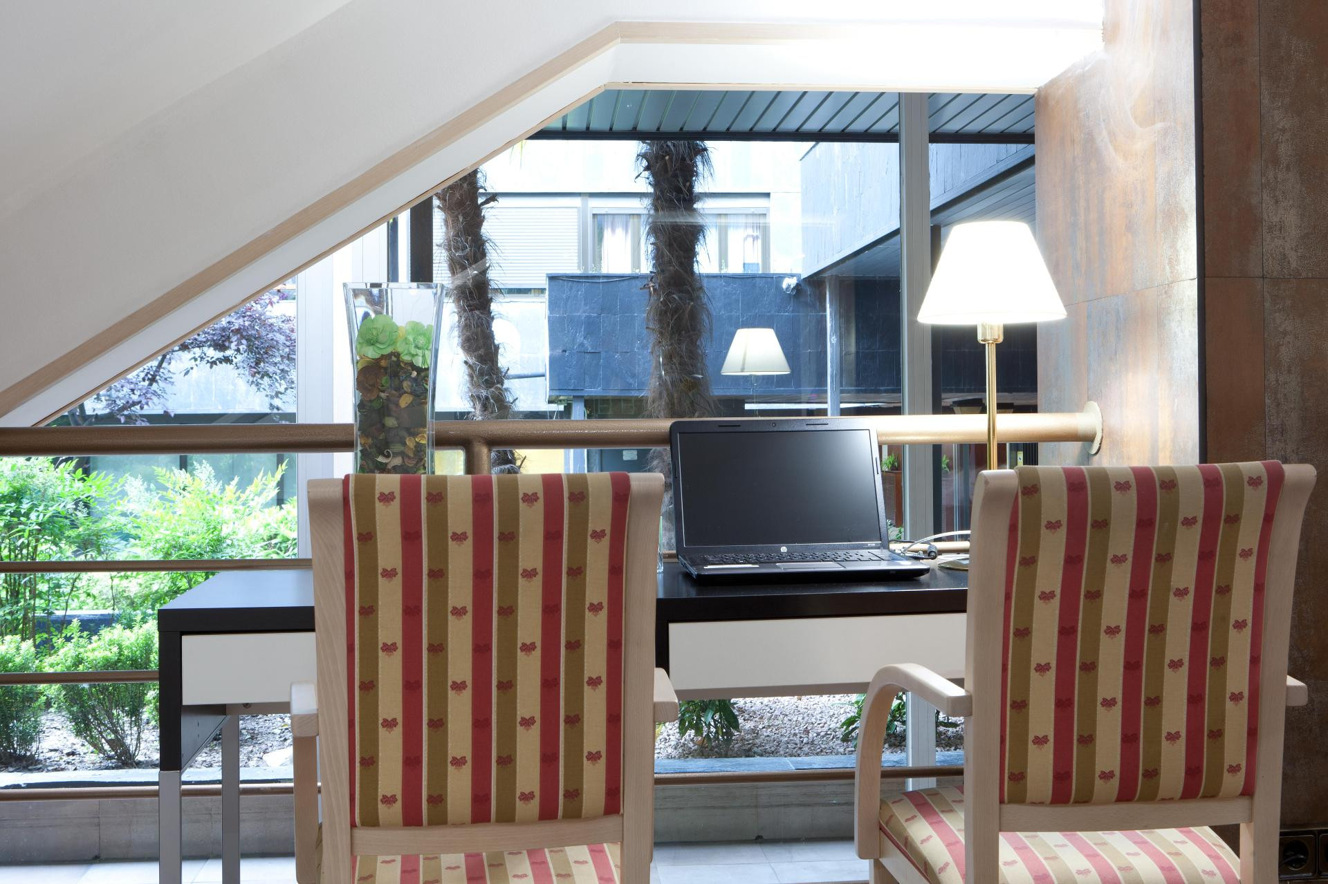 Vista Lobby Hotel Luze Castellana