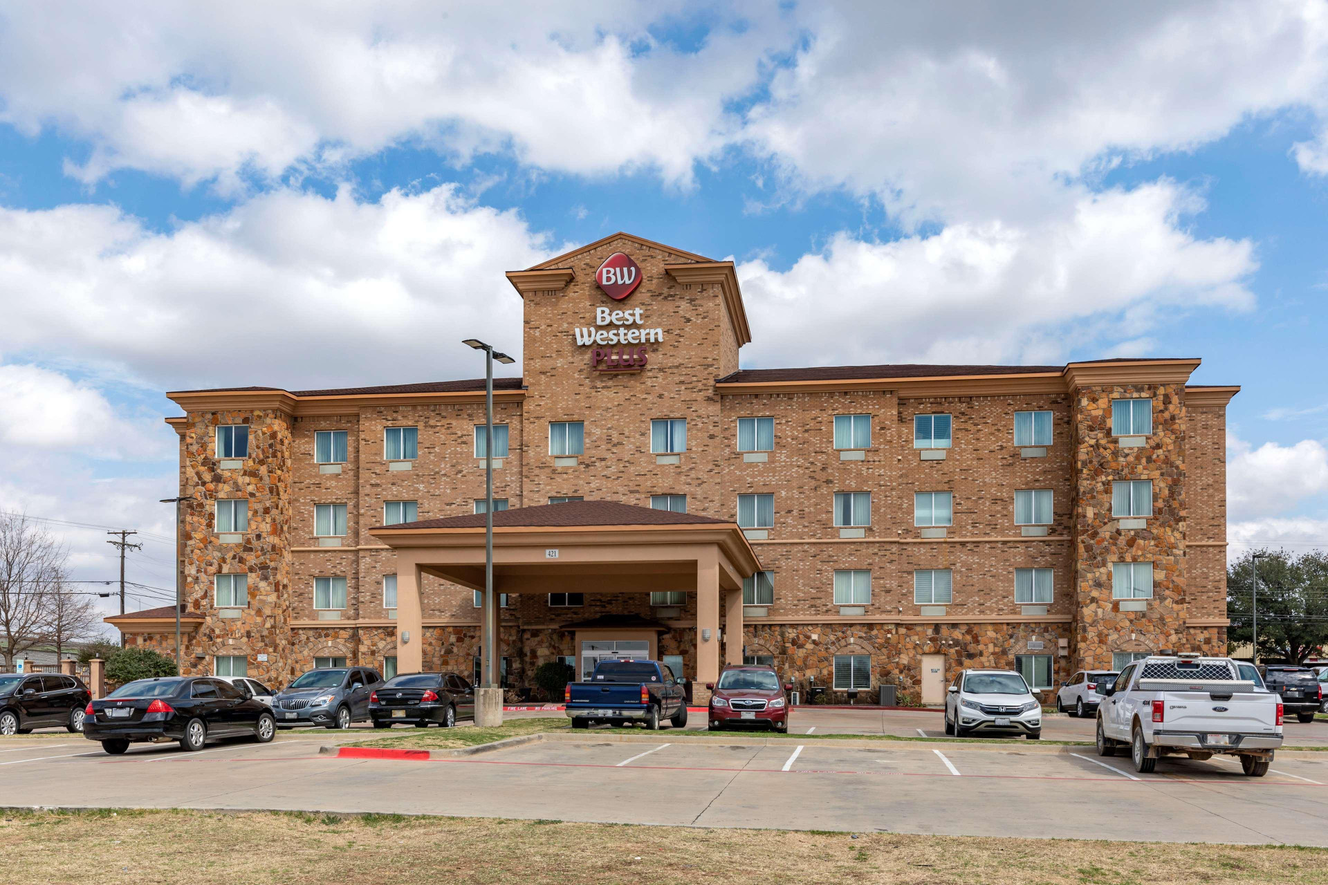 Vista Exterior Best Western Plus DFW Airport West Euless