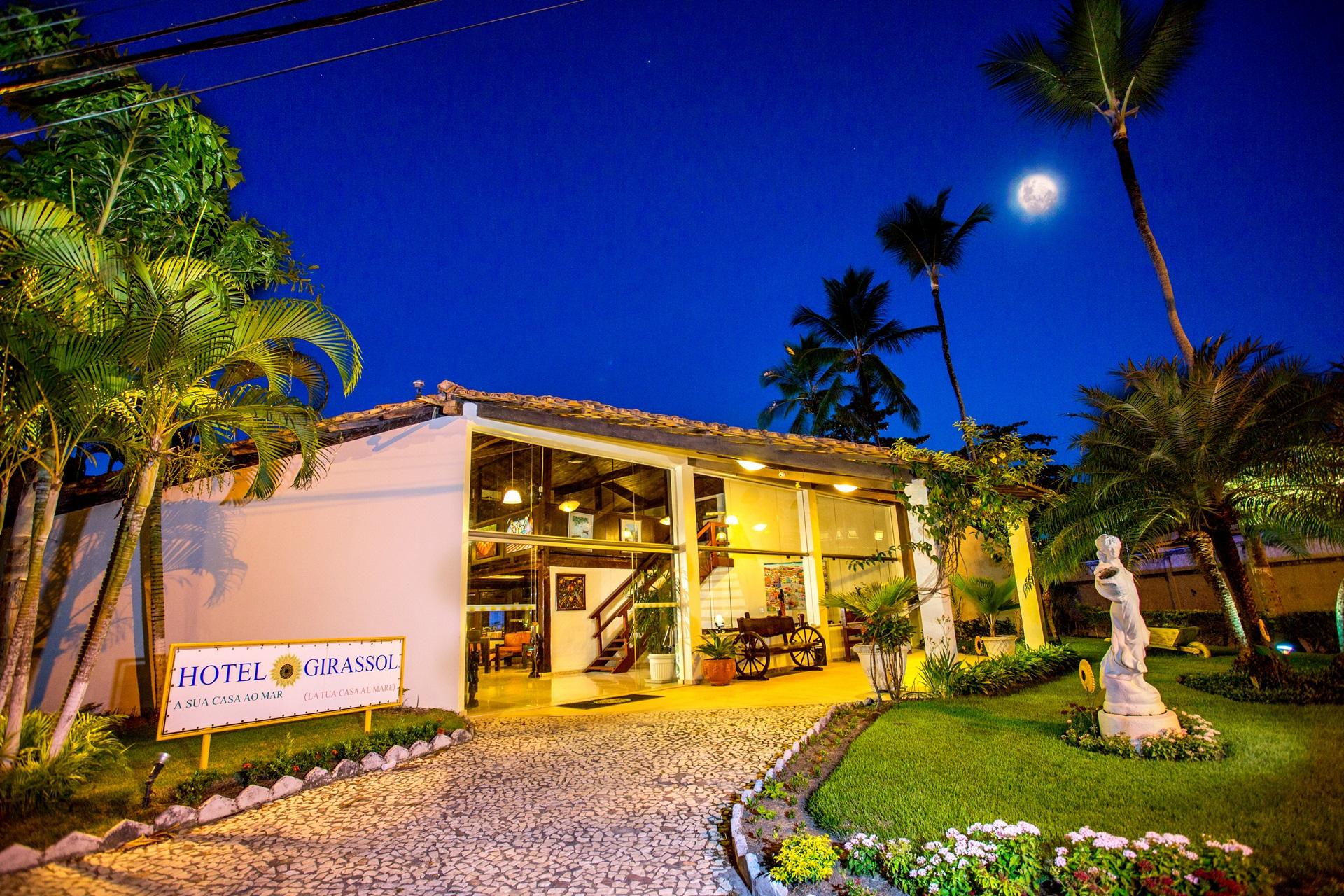 Vista Exterior Girassol Praia Hotel