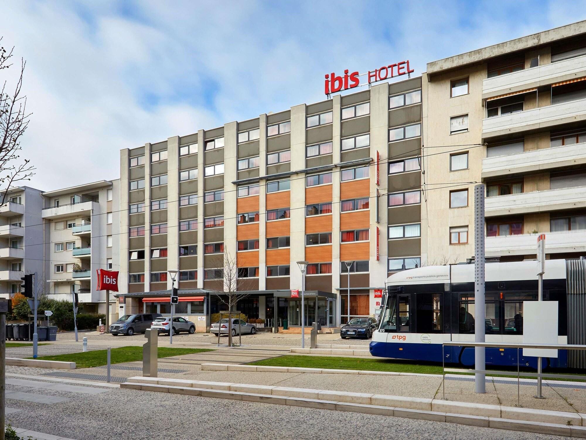 Varios ibis Annemasse
