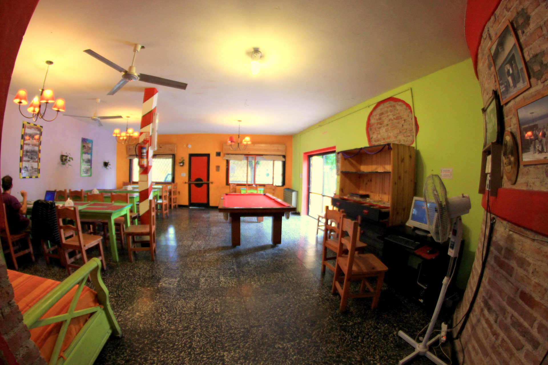 Instalaciones Recreativas Hostel Los Tres Gomez