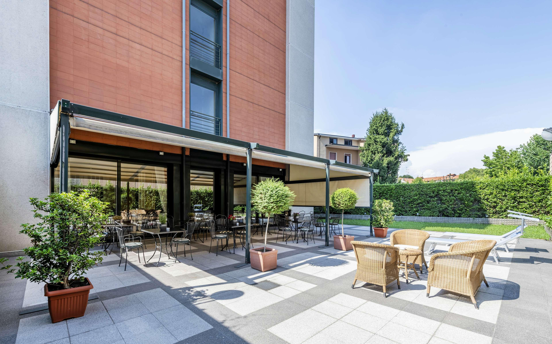 Vista Exterior The Regency Hotel, Sure Hotel Collection by Best Western