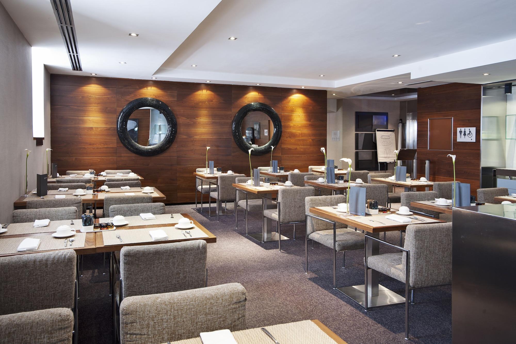 Restaurant AC Hotel Recoletos by Marriott