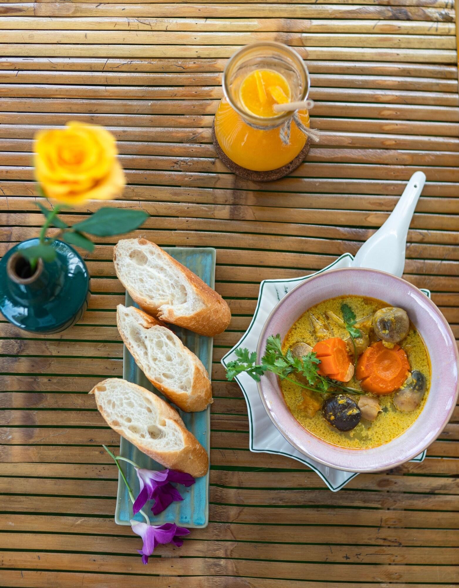 Restaurant LAM Apartment & Hotel Danang