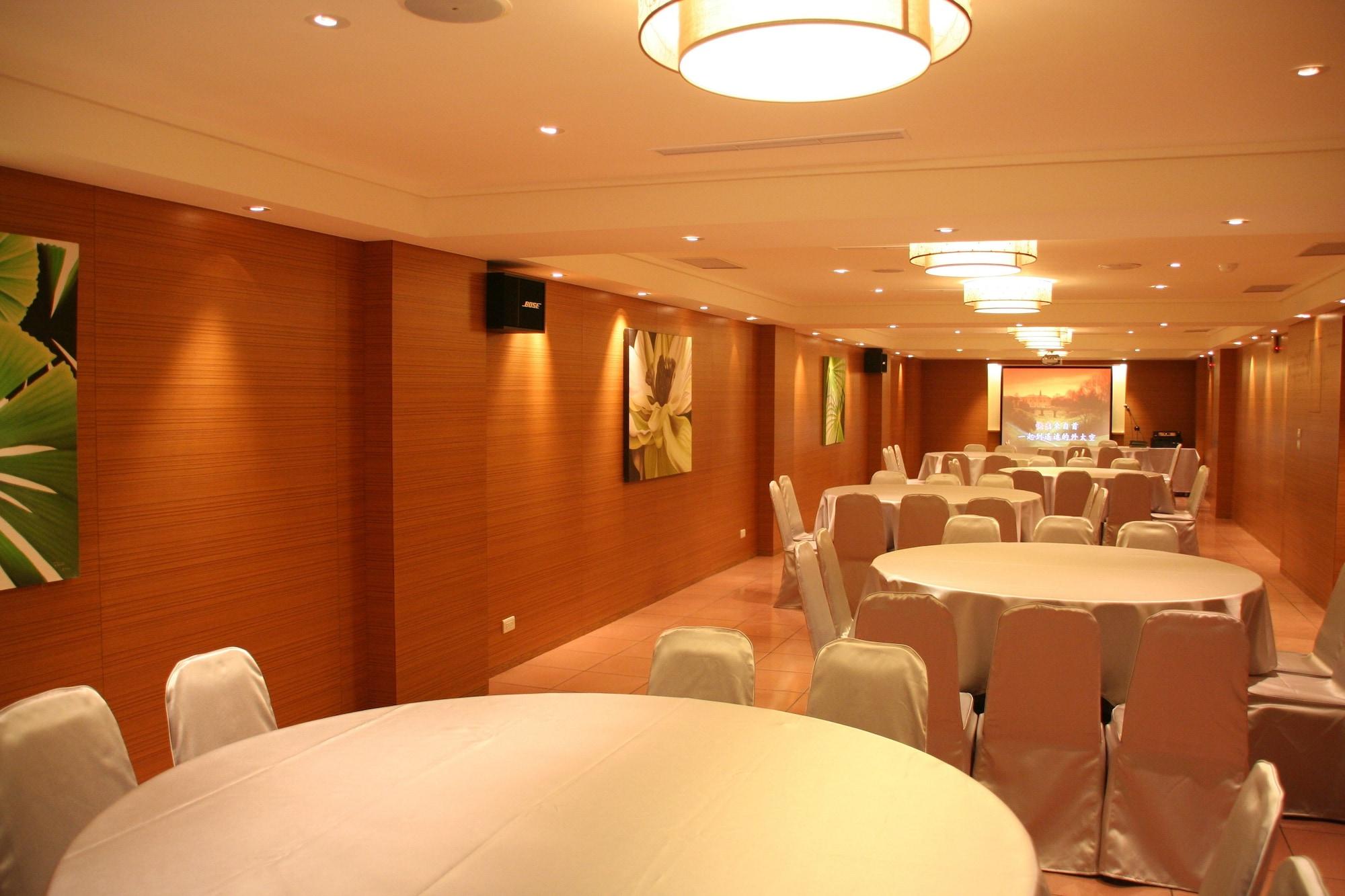 Instalaciones Recreativas Taitung Bali Suites Hotel