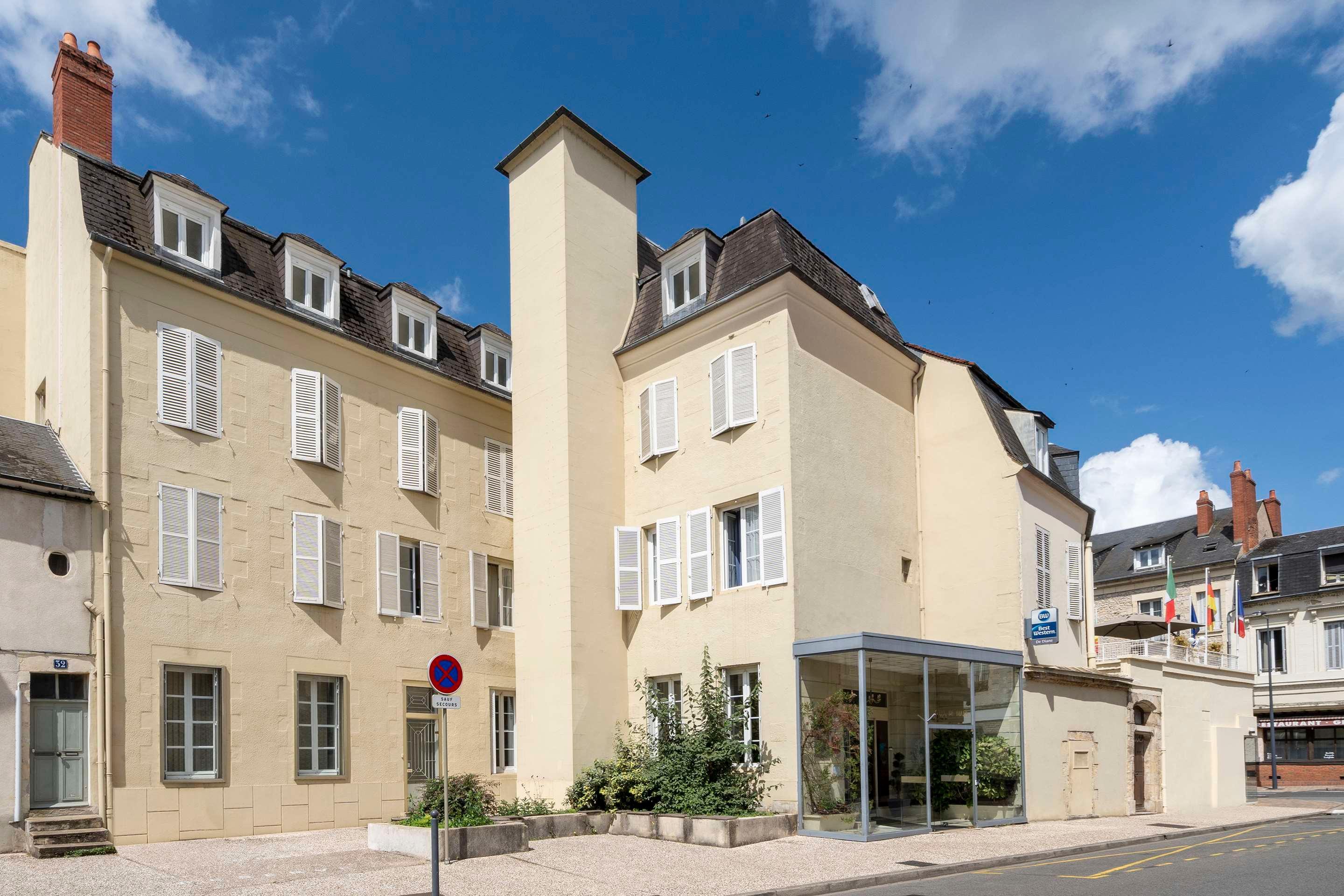 Vista Exterior Best Western De Diane