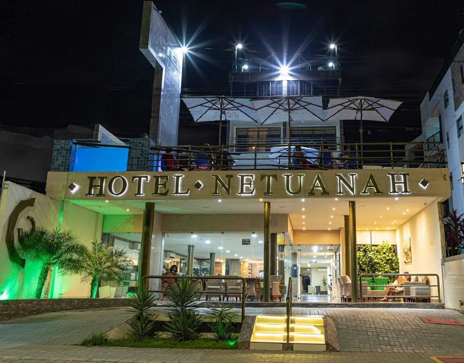 Vista da fachada Netuanah Praia Hotel