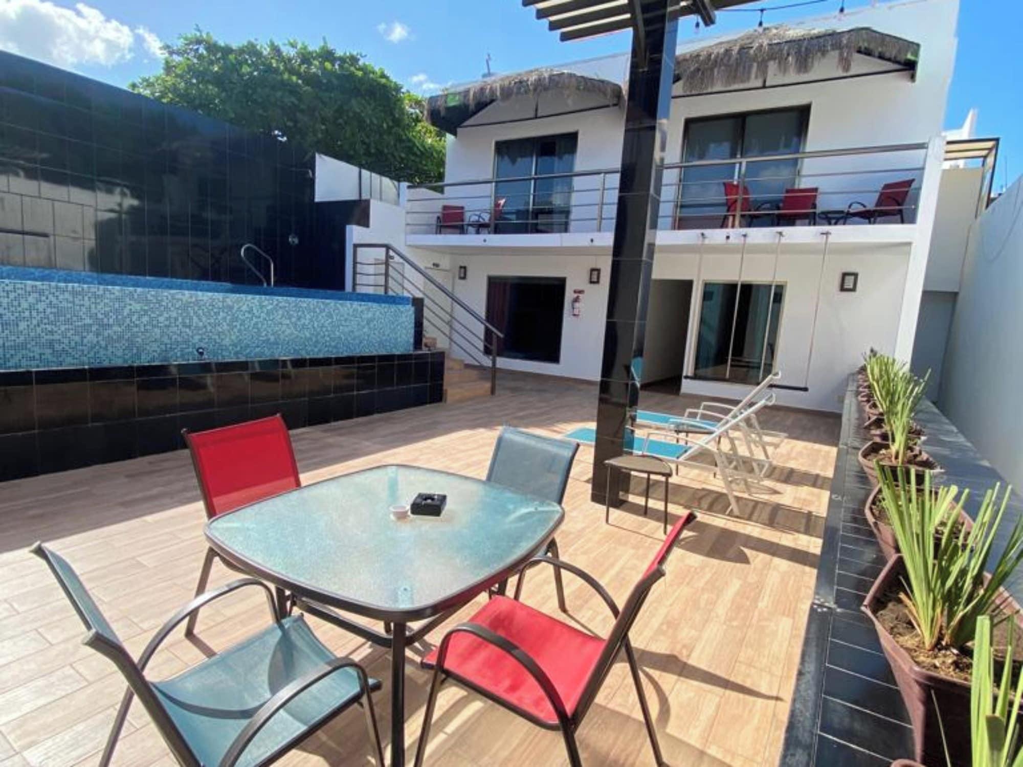 Vista Exterior Casa Balam Cancun