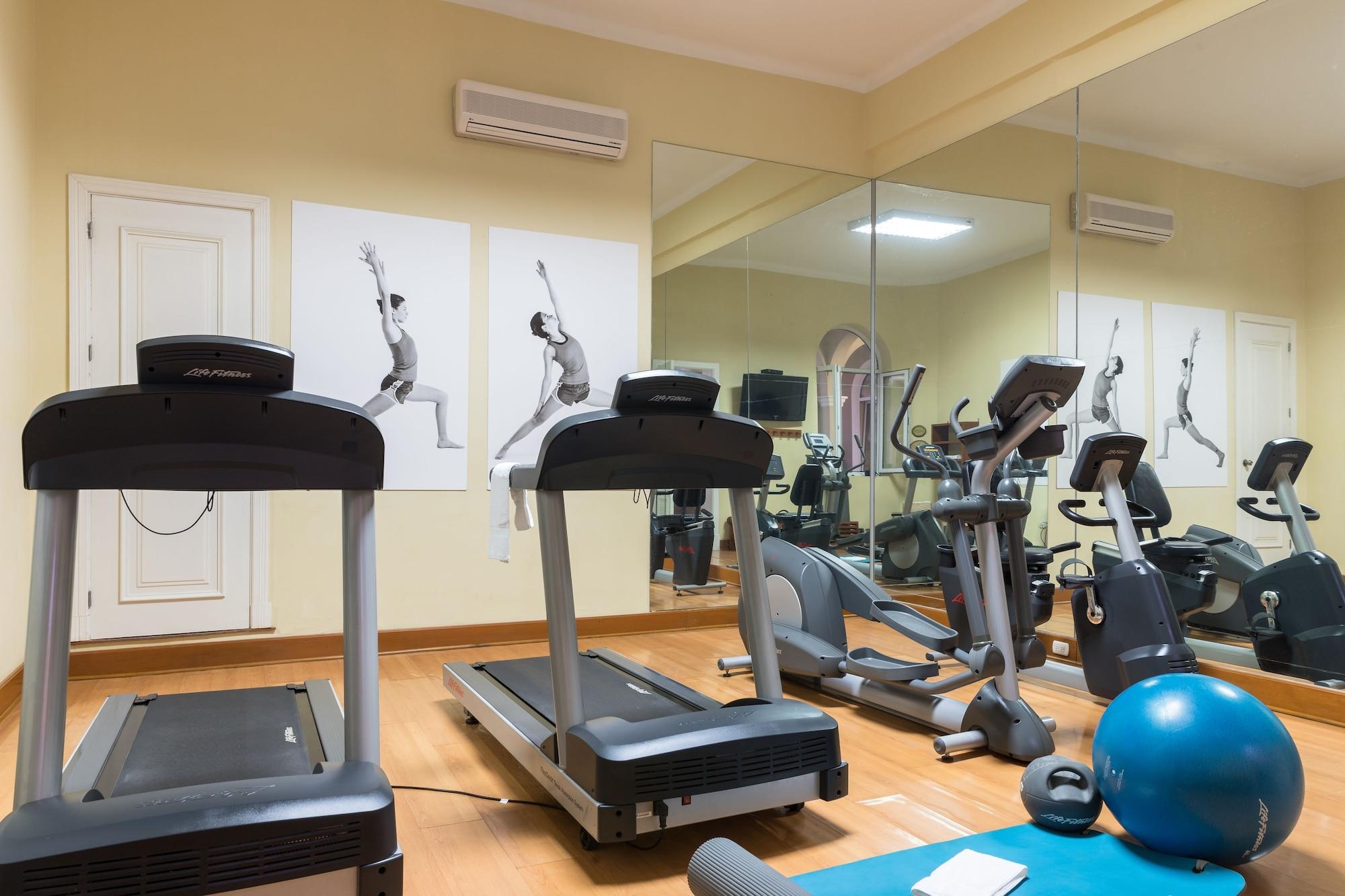 Gimnasio LP Los Portales Hotel Piura