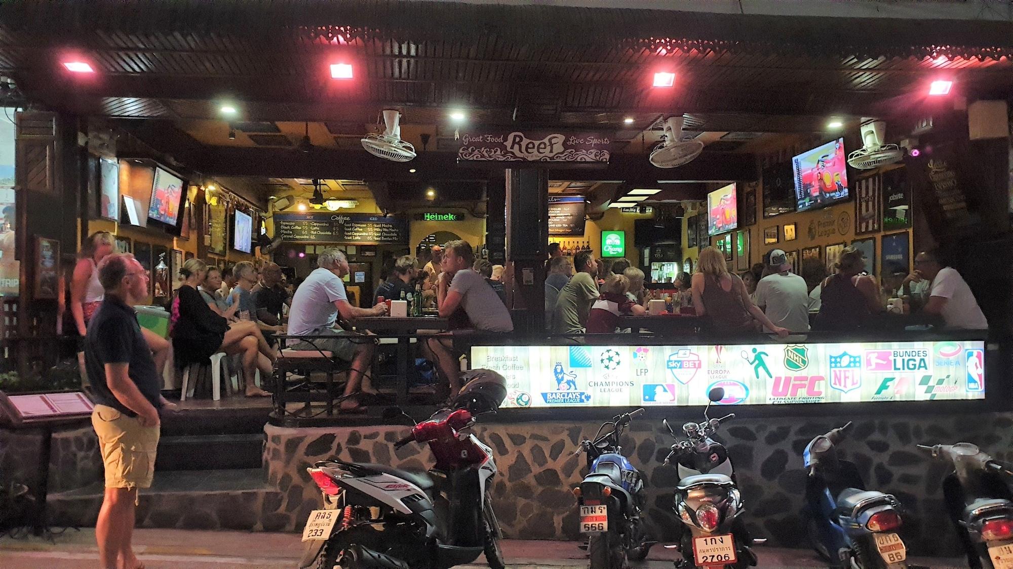 Bar/Salón Koh Tao Central Hostel