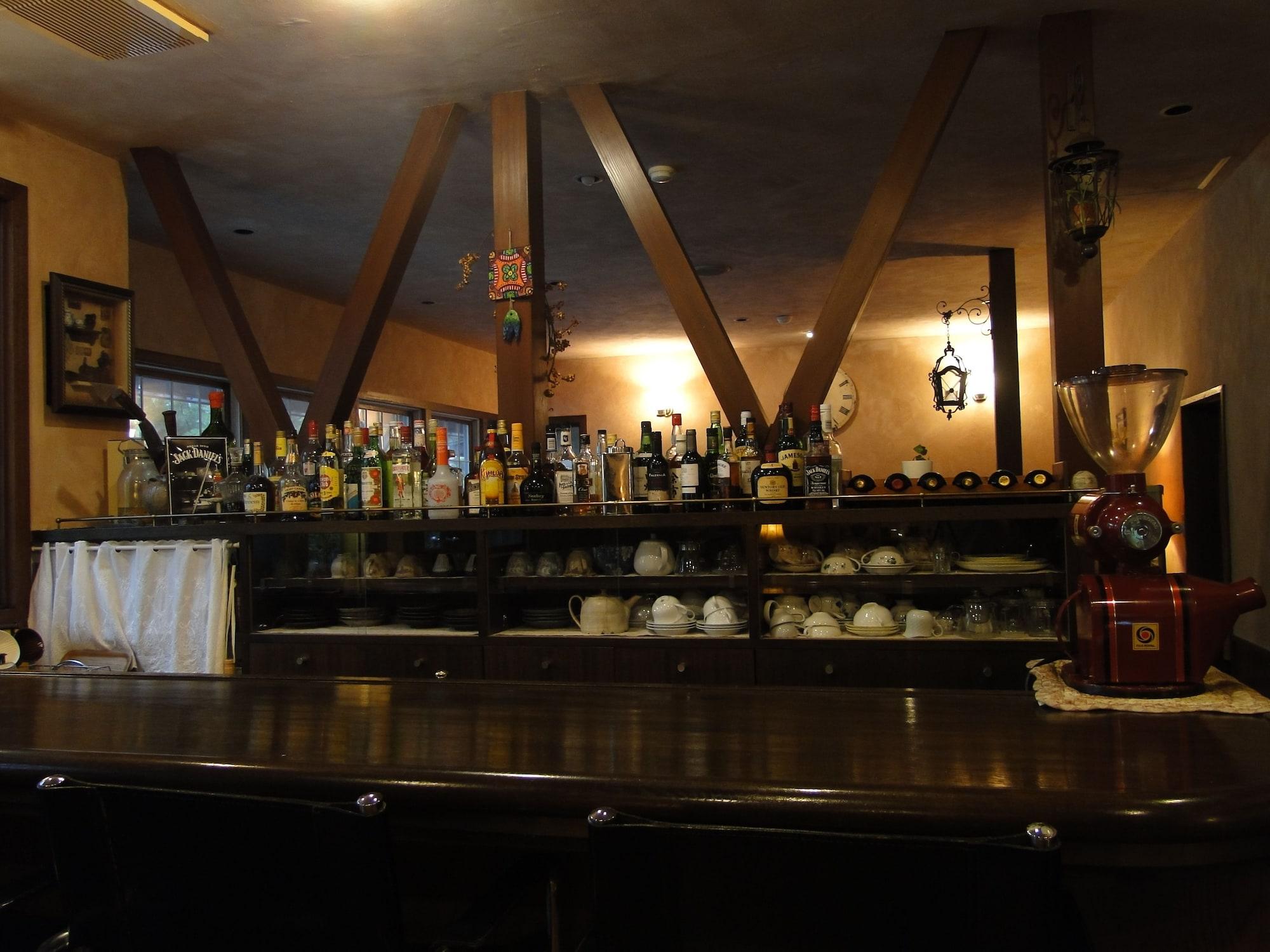 Bar/Salón B&B Nomanomori