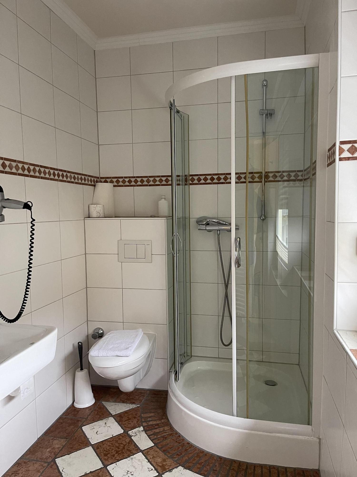 Equipamiento de Habitación Hotel Gambrinus Arnsberg