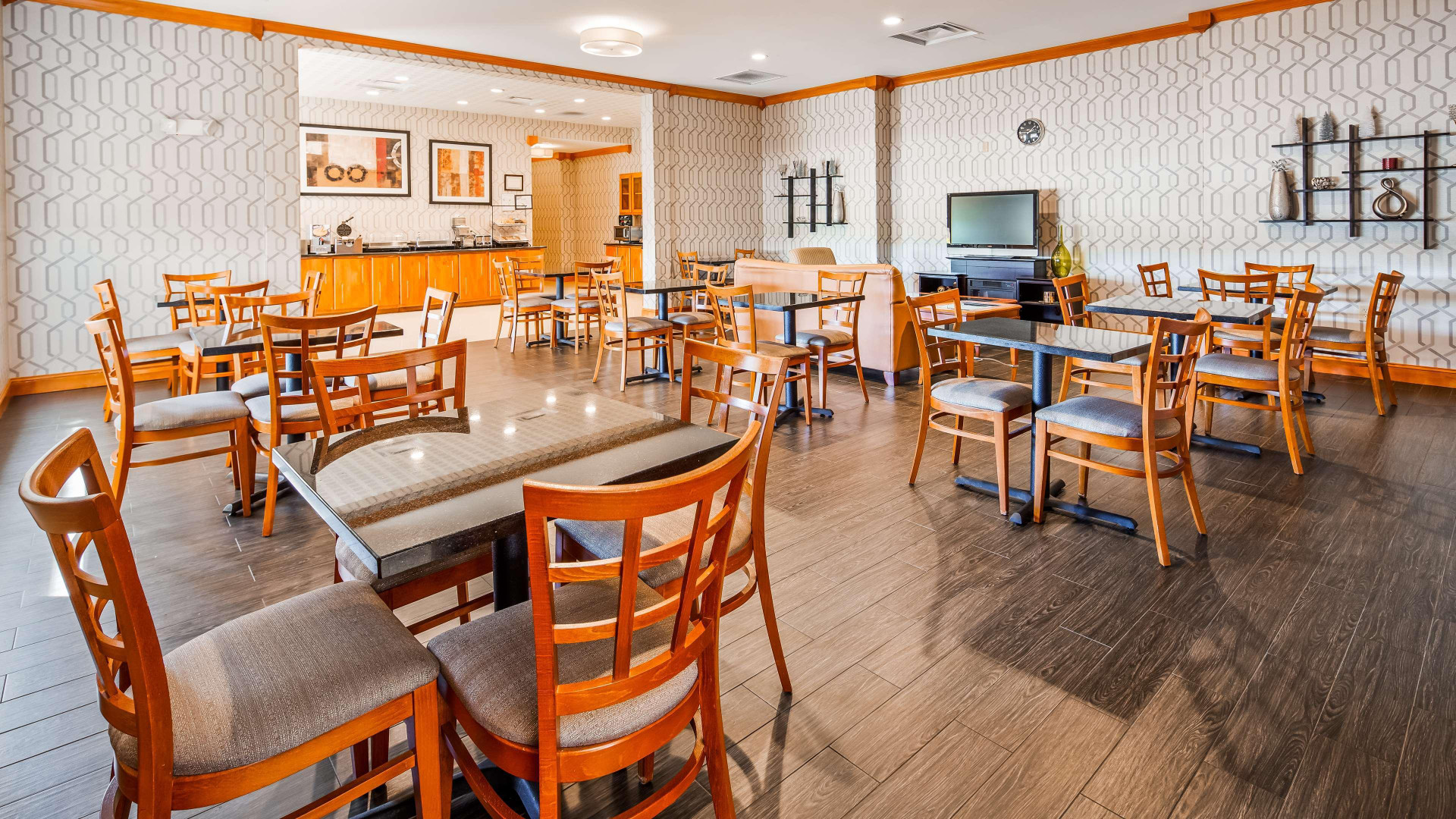Restaurant Best Western Plus Rose City Conference Center Inn