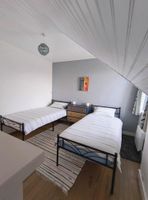 Alquiler Vacacional - Three bedroom Breton countryside cottage. Family friendly