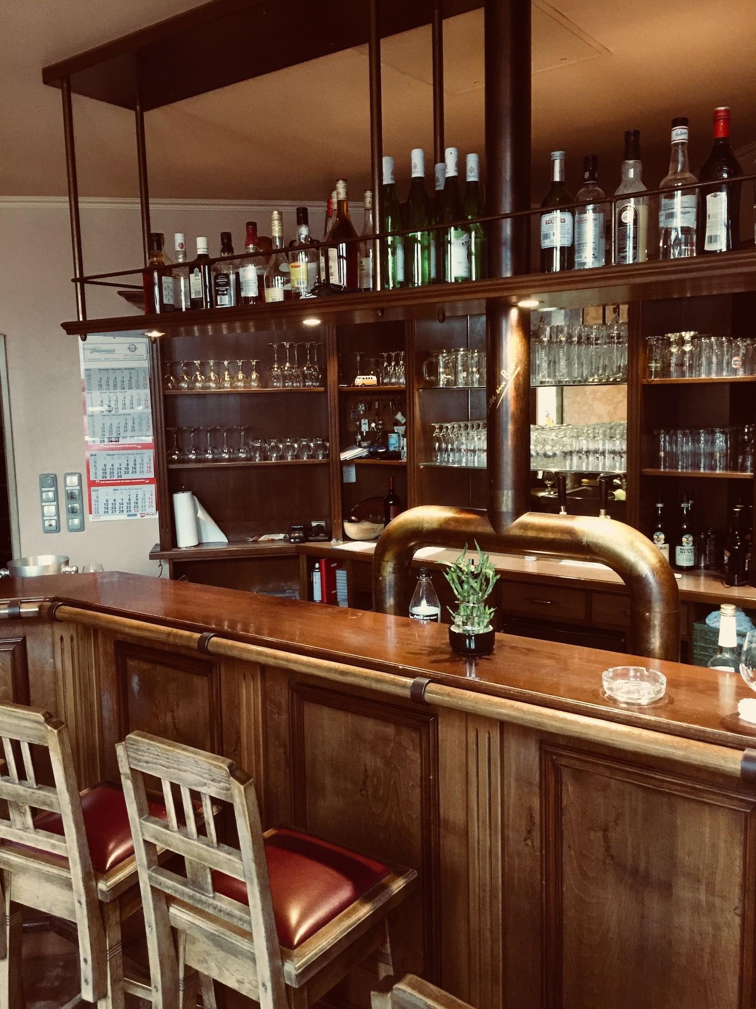 Bar/Salón Hotel Butjadinger Hof