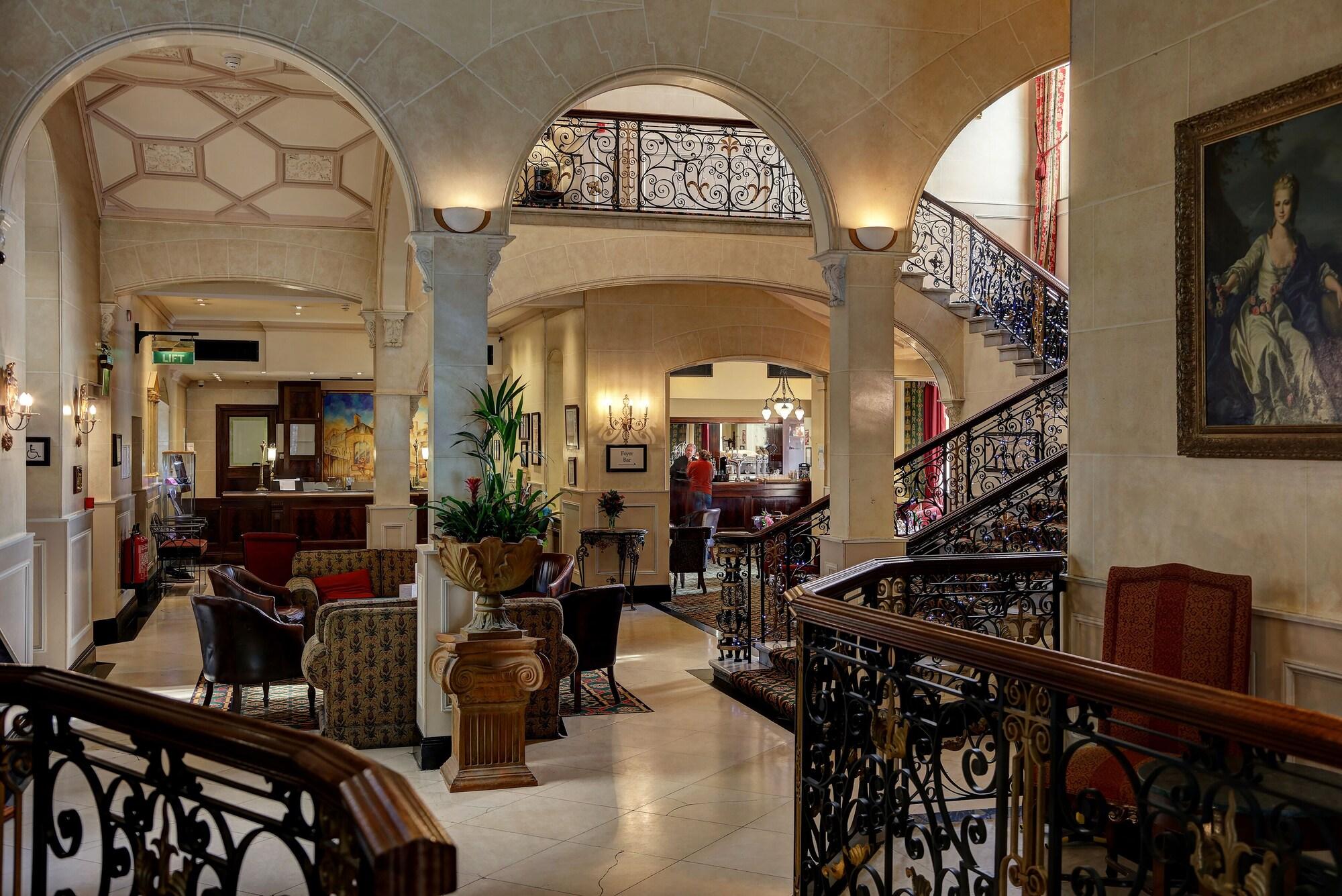 Vista Lobby Midland Hotel, Bradford