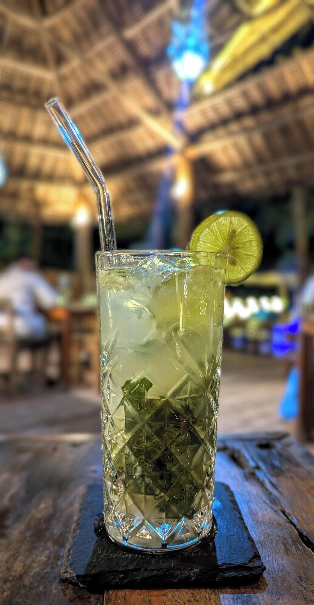 Bar/Salón Bahati Villa
