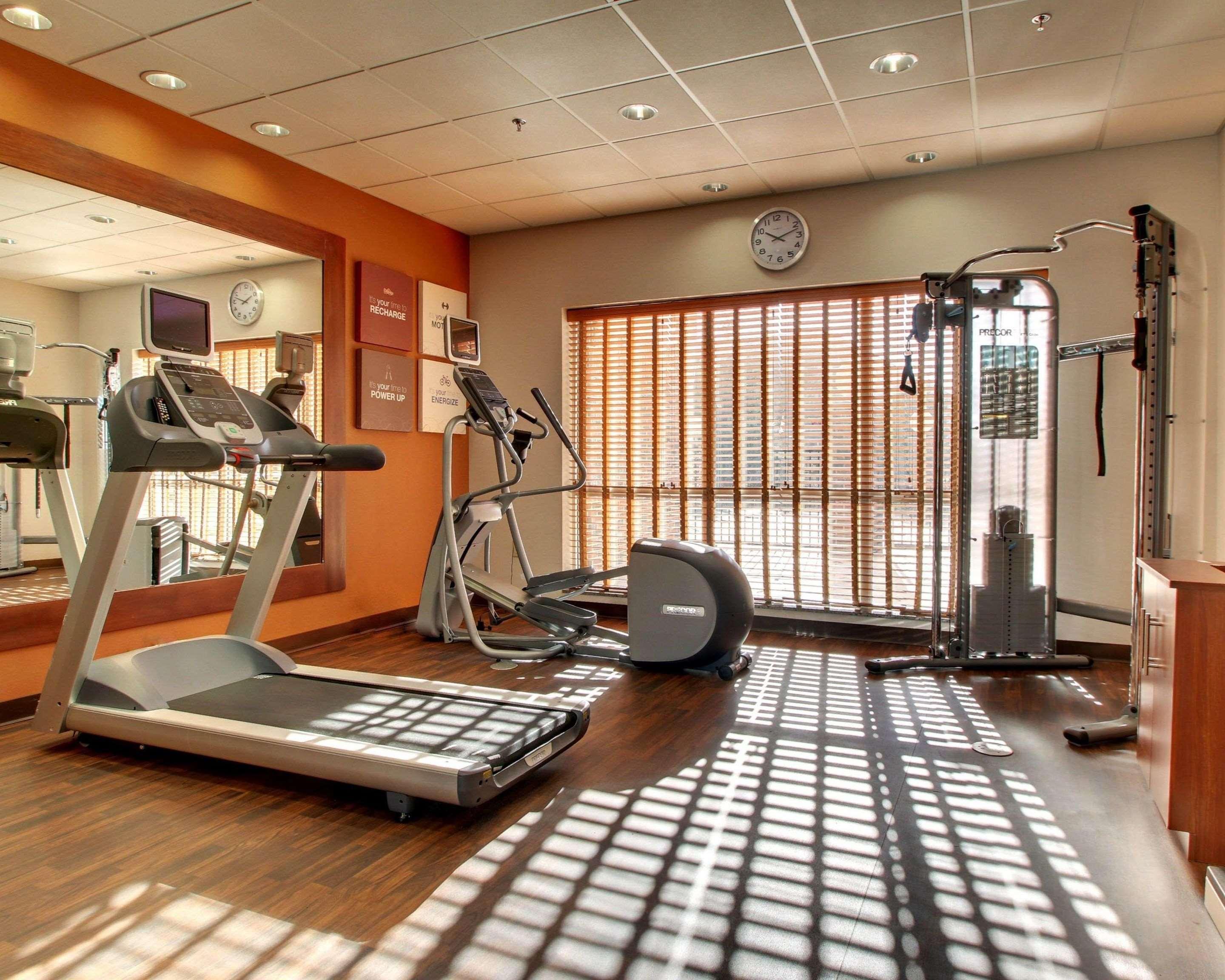 Instalaciones Recreativas Comfort Suites Airport