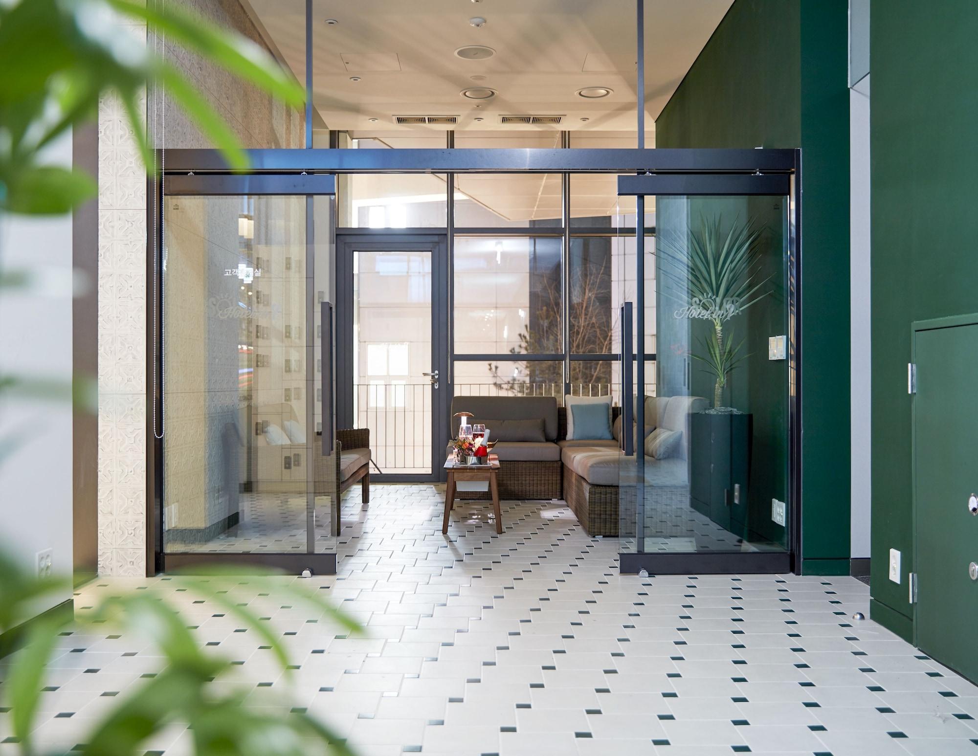 Instalaciones Recreativas HOTEL in 9 Gangnam